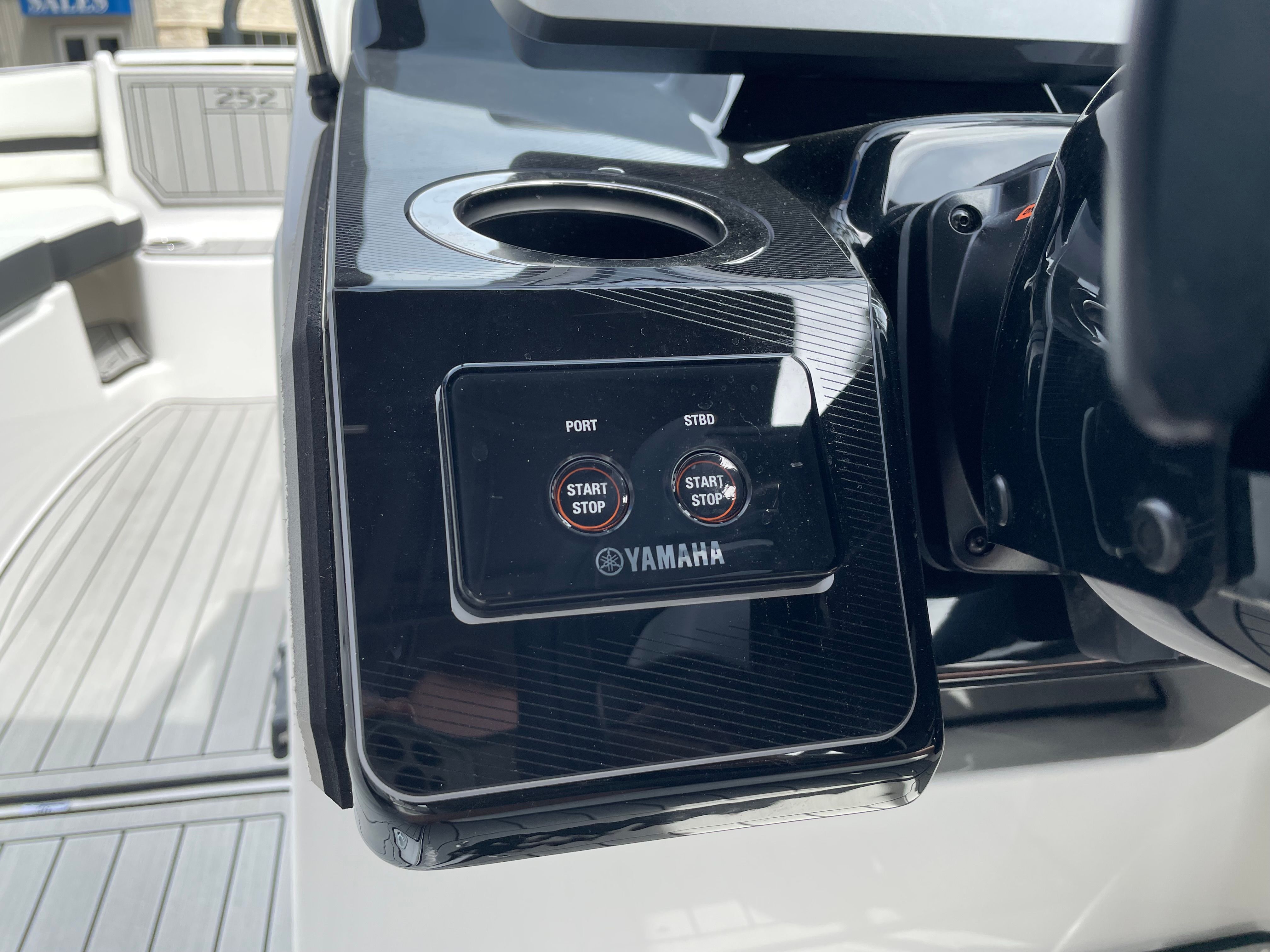 2026 YAMAHA 252 SD - Image 24