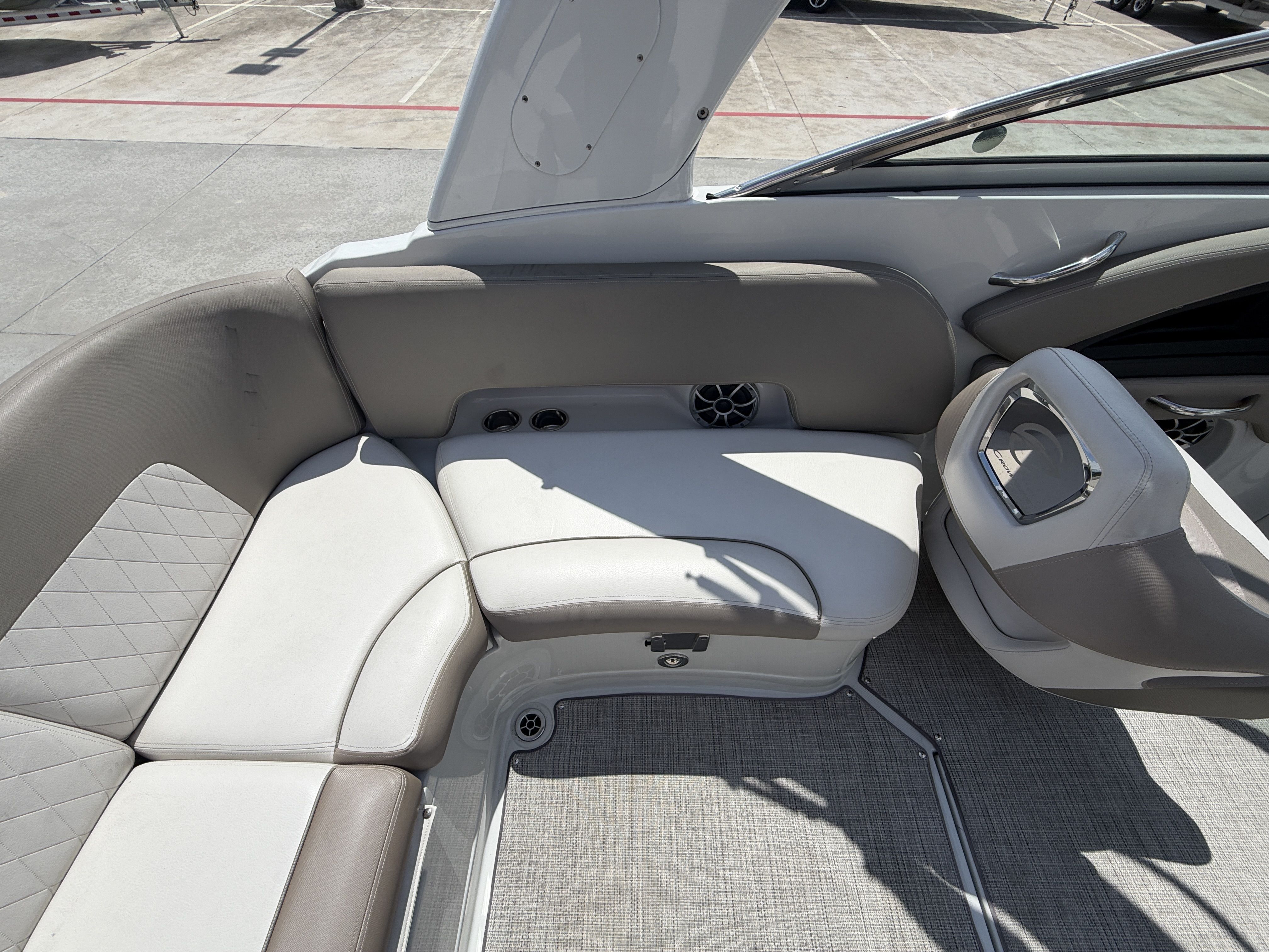 2020 Crownline 265 SS - 19