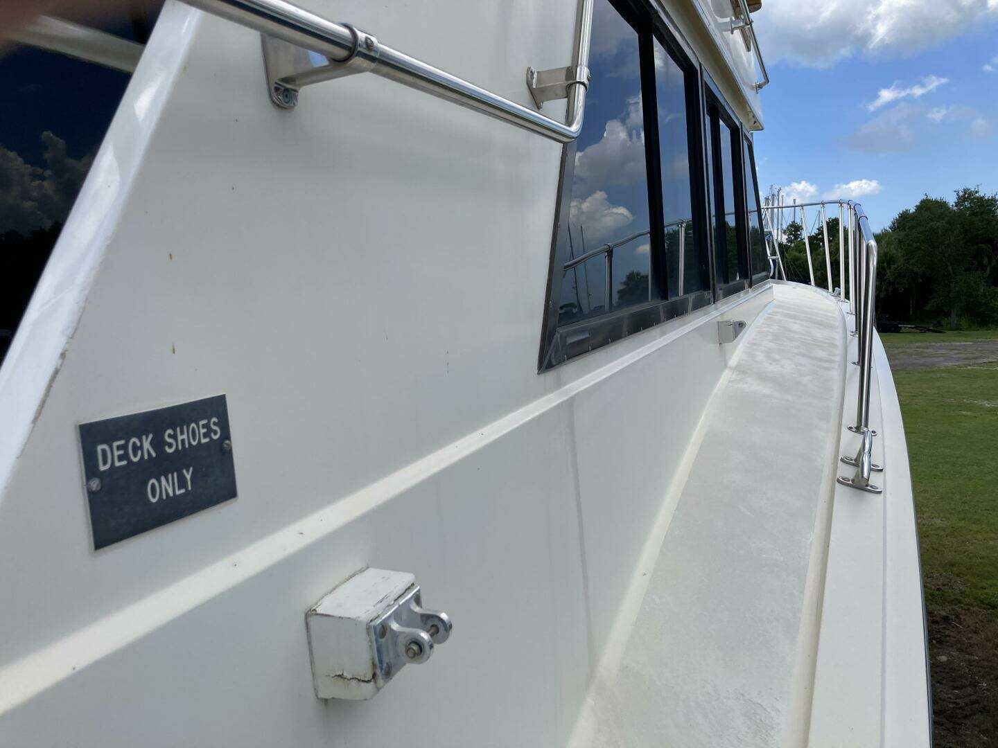 1985 Hatteras Sport Fish - Image 19