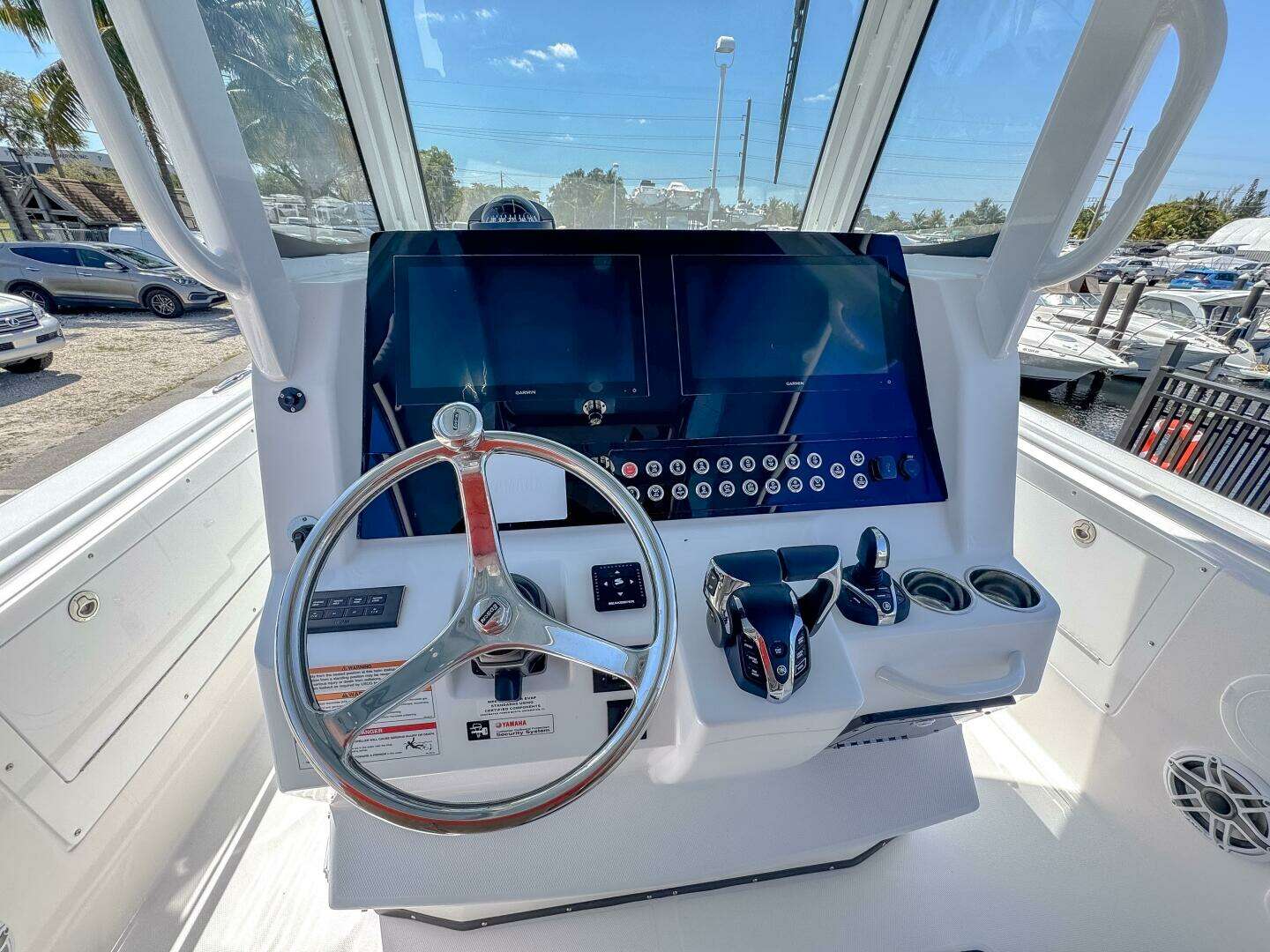 2025 Edgewater 325CC - Image 10