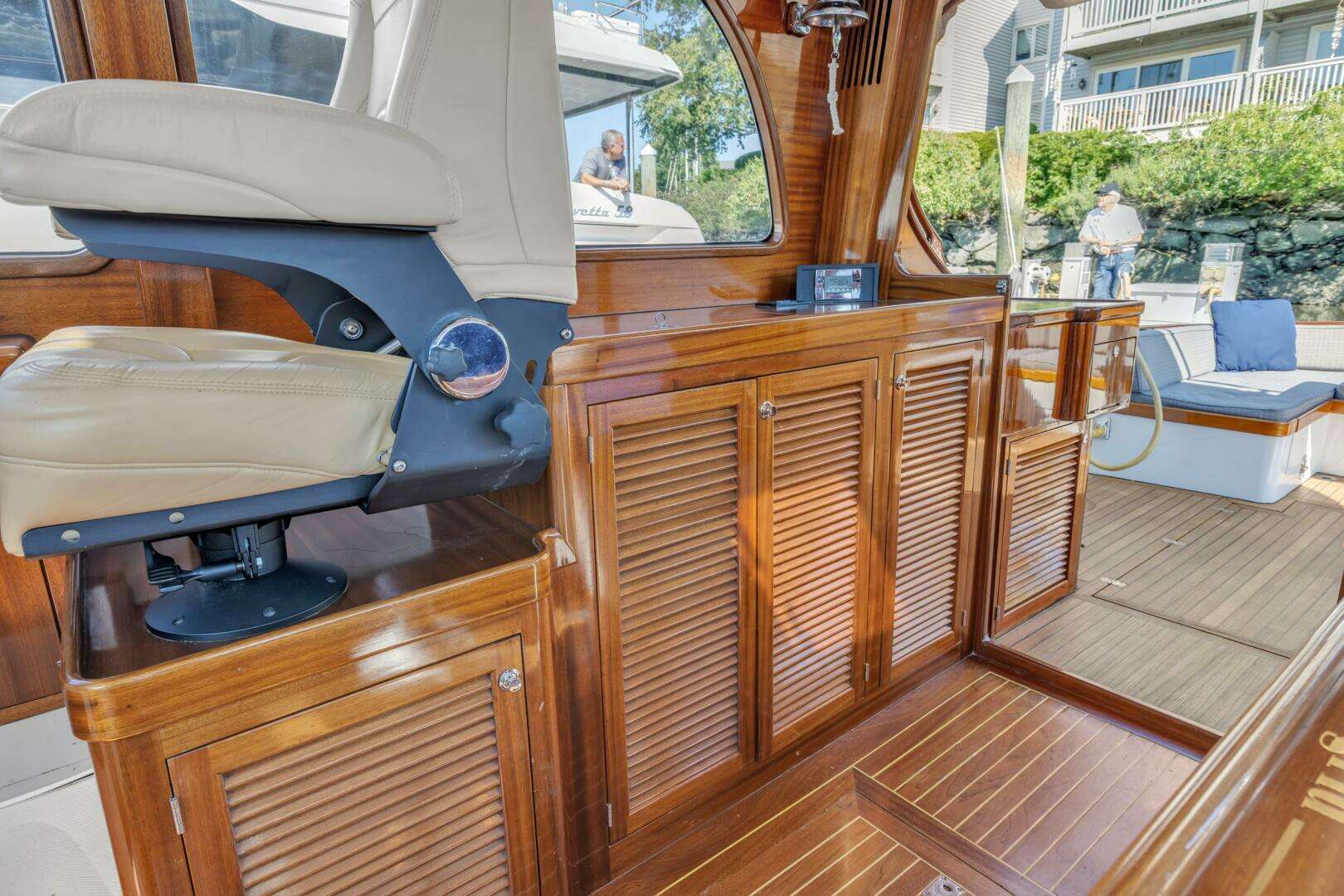 2007 Gorbon 40 - Image 43