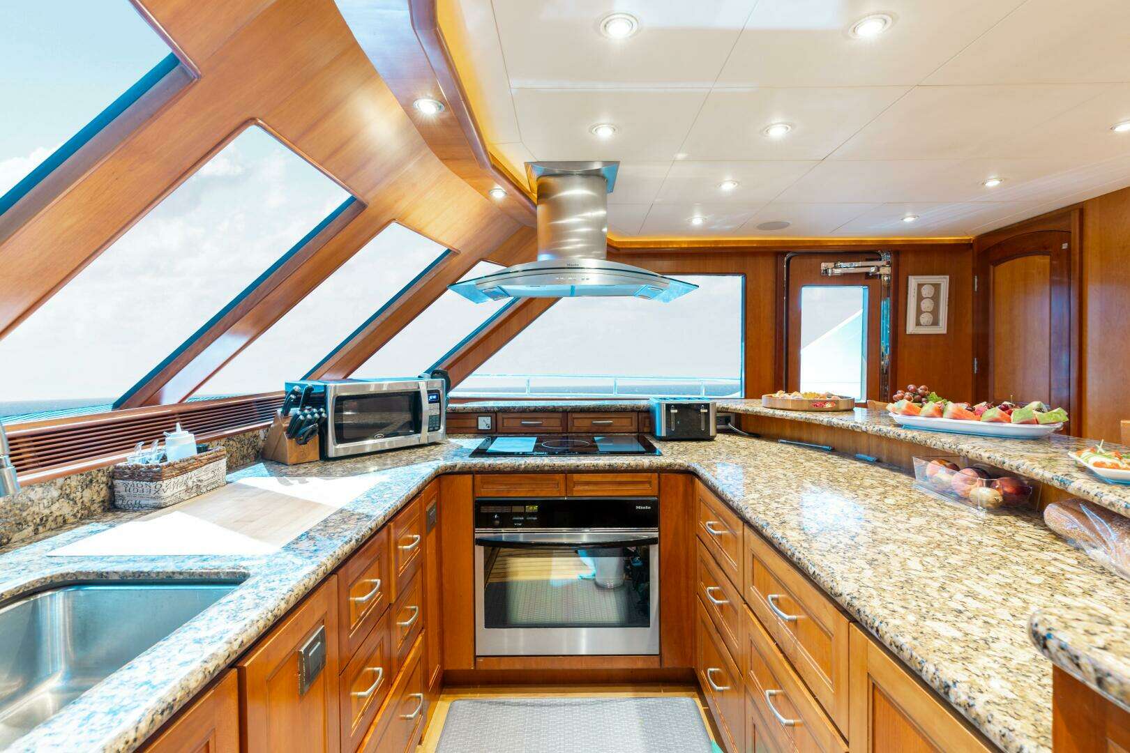 2007 President Tri-Deck - Image 51