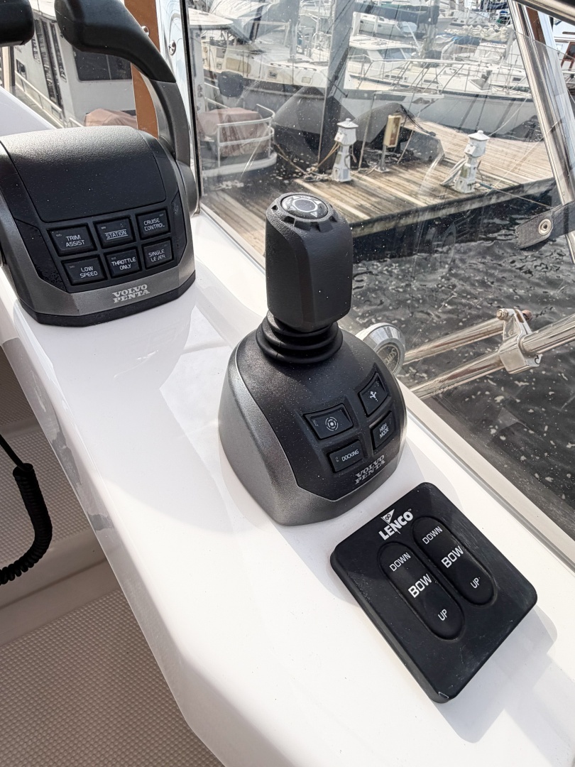2022 Ranger Tugs R-43 CB - Image 64