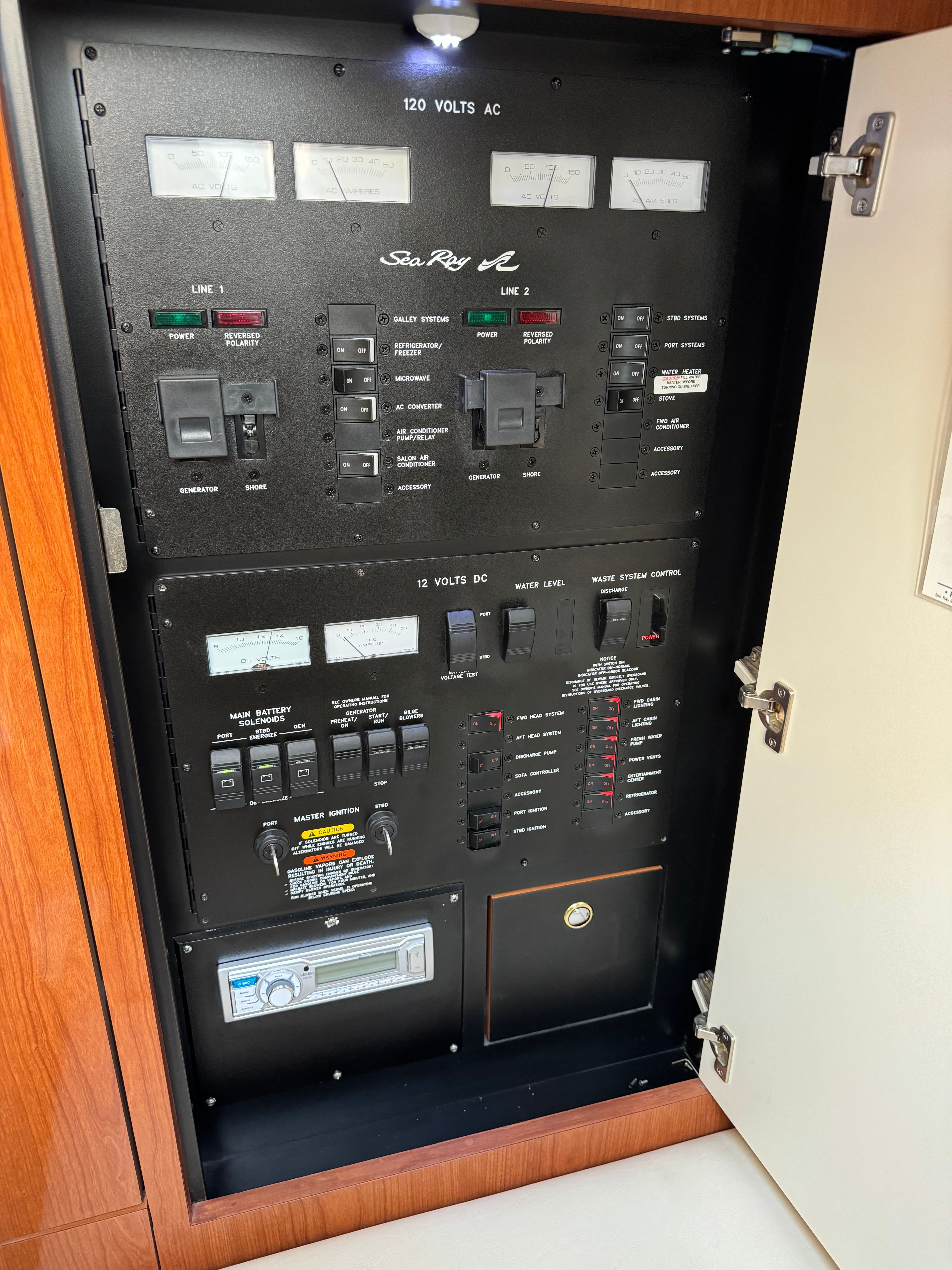 2002 Sea Ray 360 Sundancer - 23