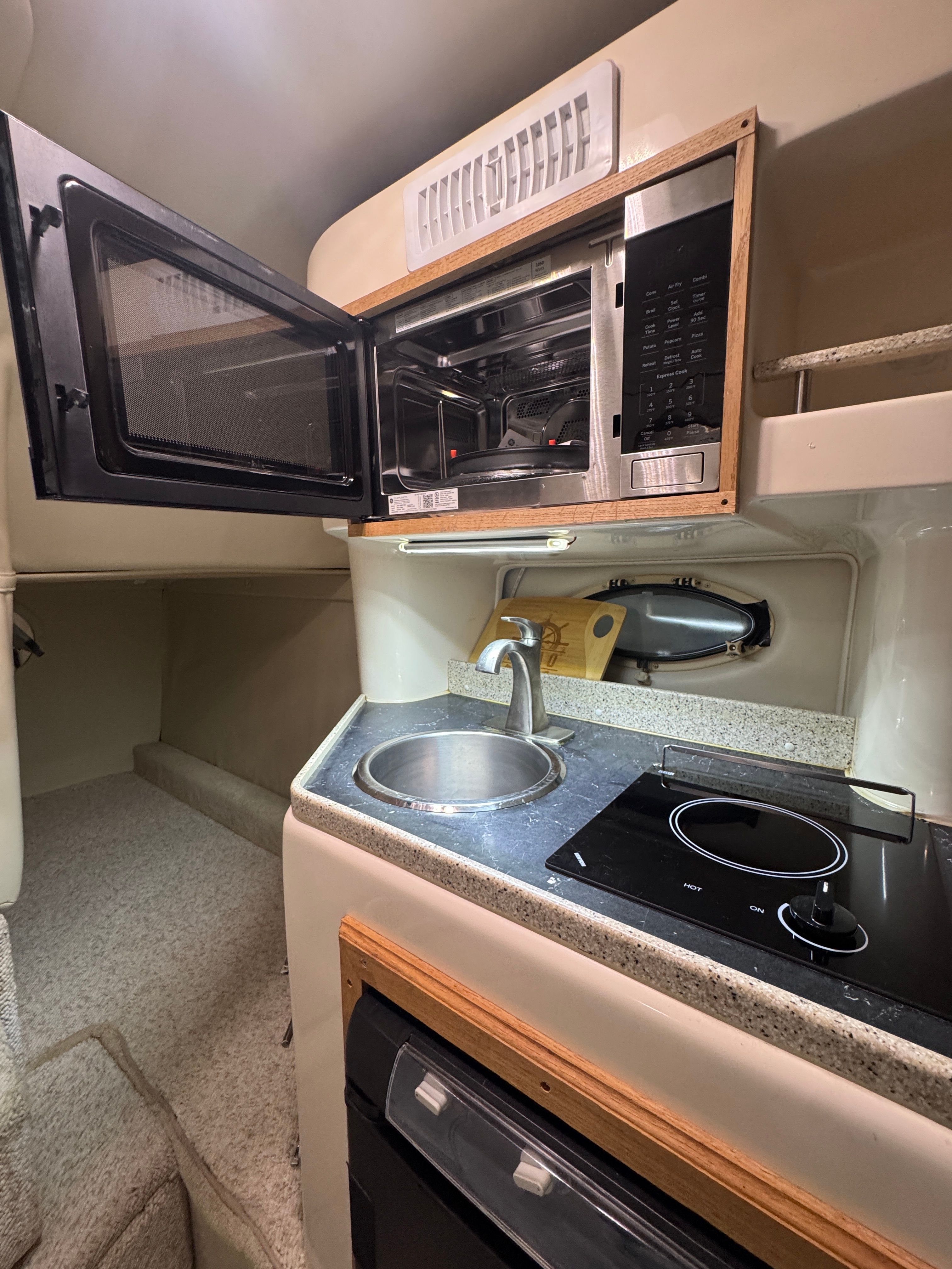 2000 Rinker Fiesta Vee 270 - 14