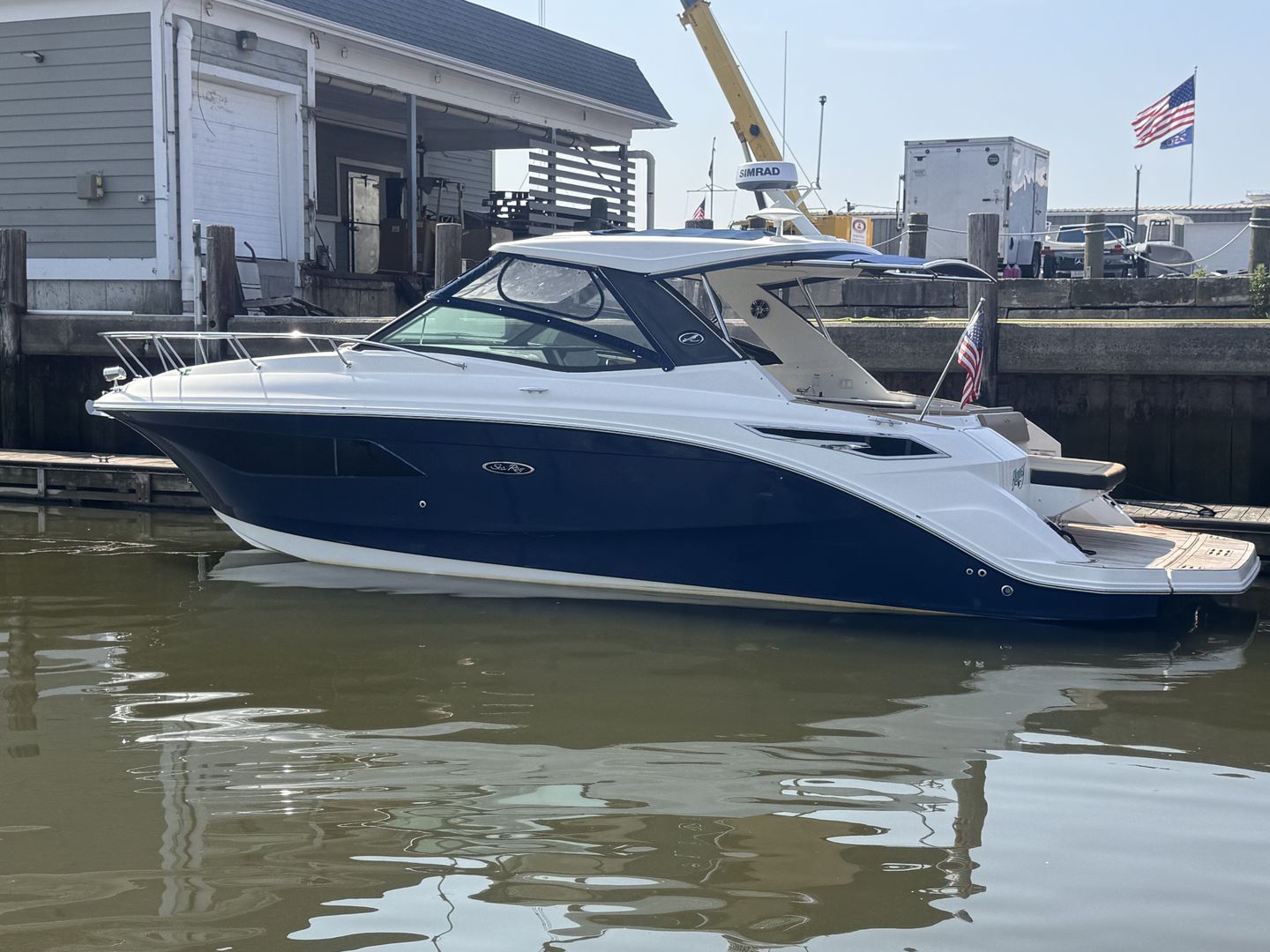 2019 Sea Ray Sundancer 320