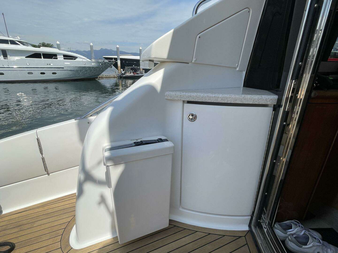 2006 Neptunus Royale 55 - Image 9