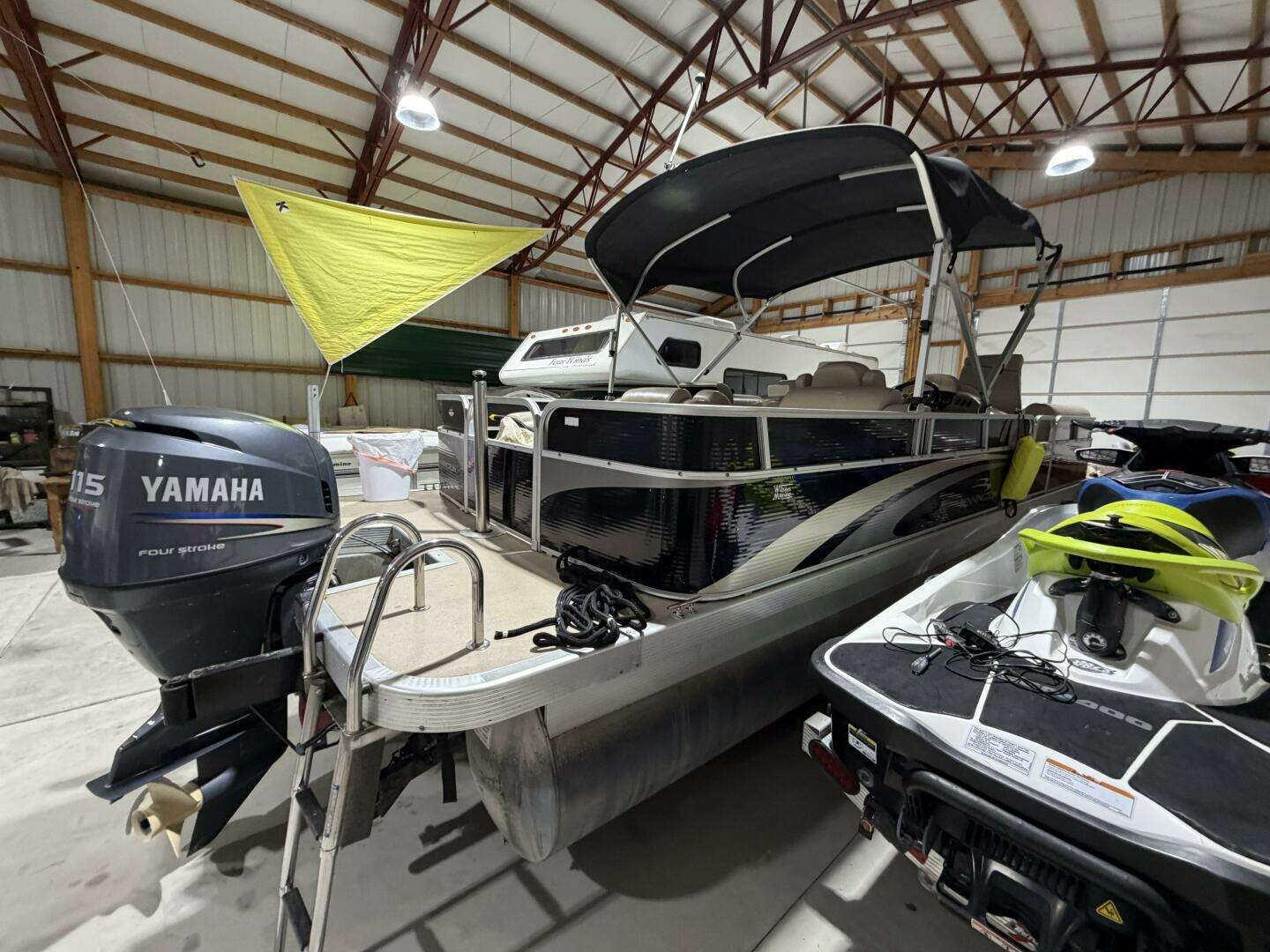 2011 Bennington 2554 GCW - Image 2