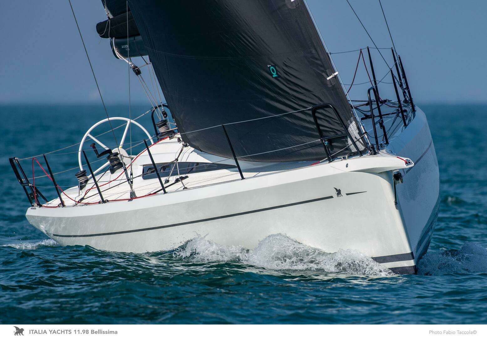 2026 Italia Yachts 11.98 - Image 24