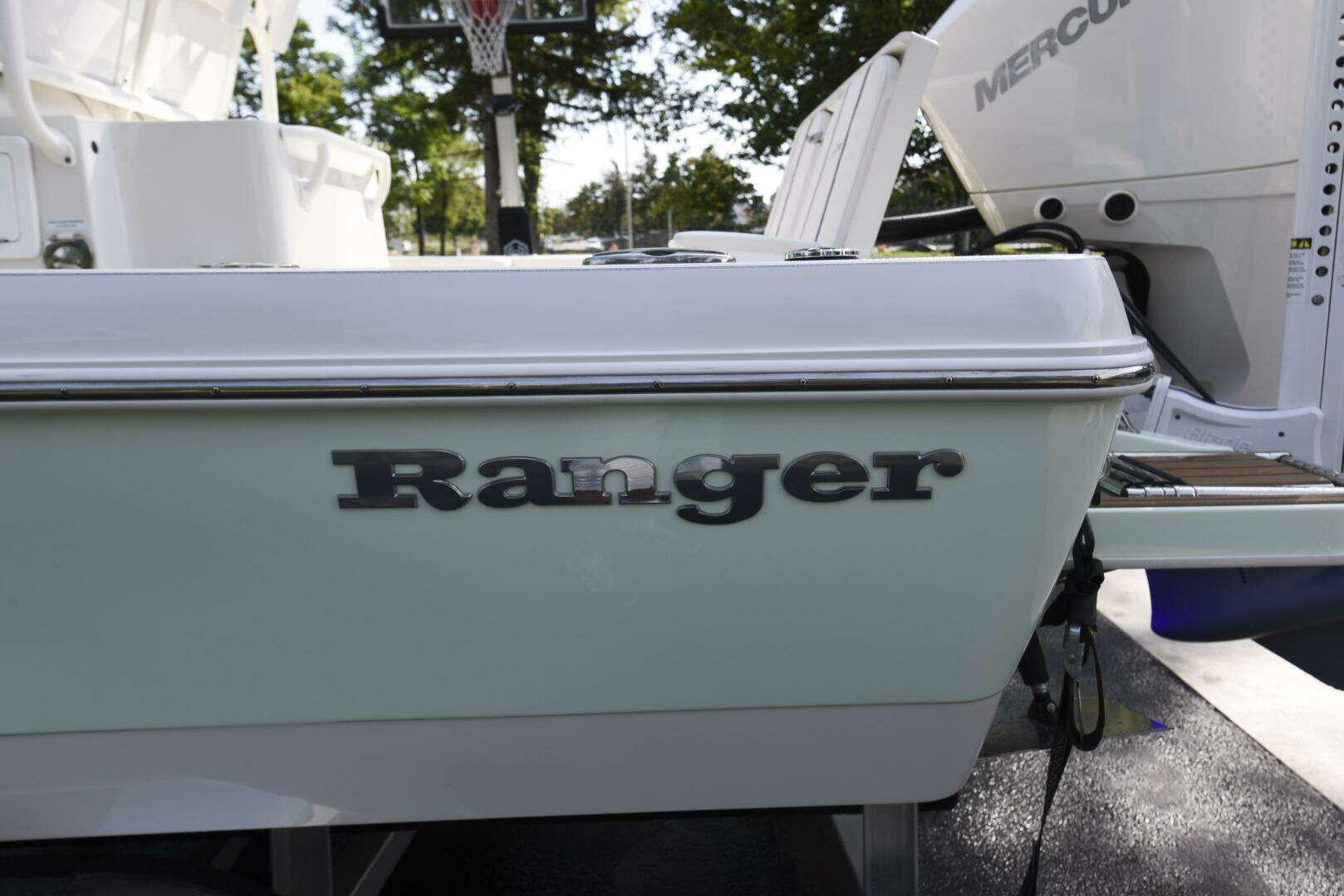 2022 Ranger 2360 - Image 38