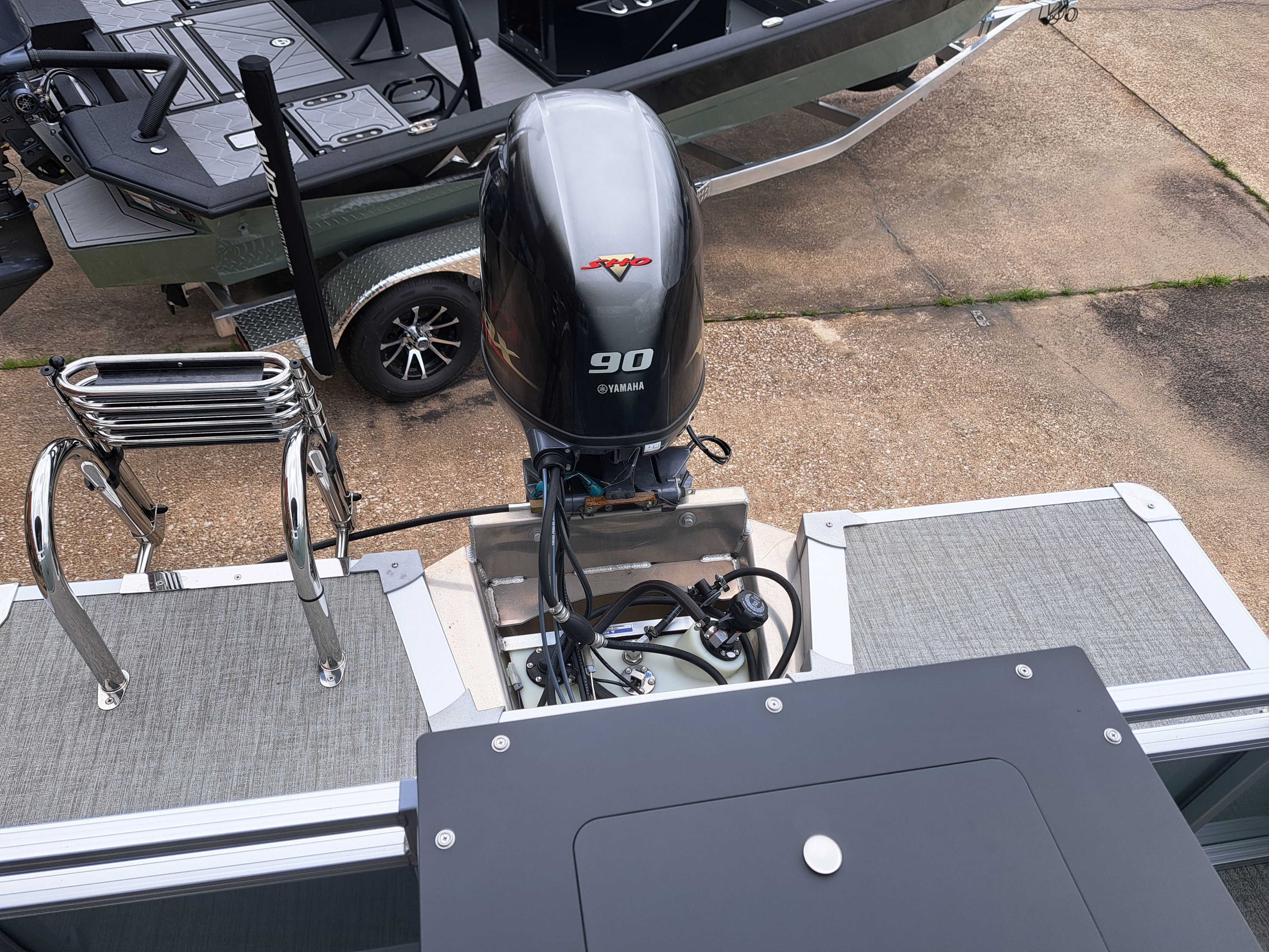 2026 Avalon Venture Quad Fish - 19' - 24