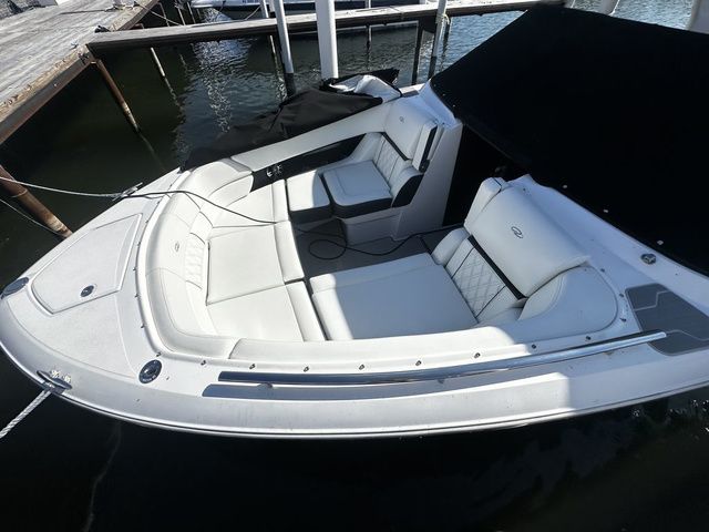 2023 Regal 2800 Bowrider - 6