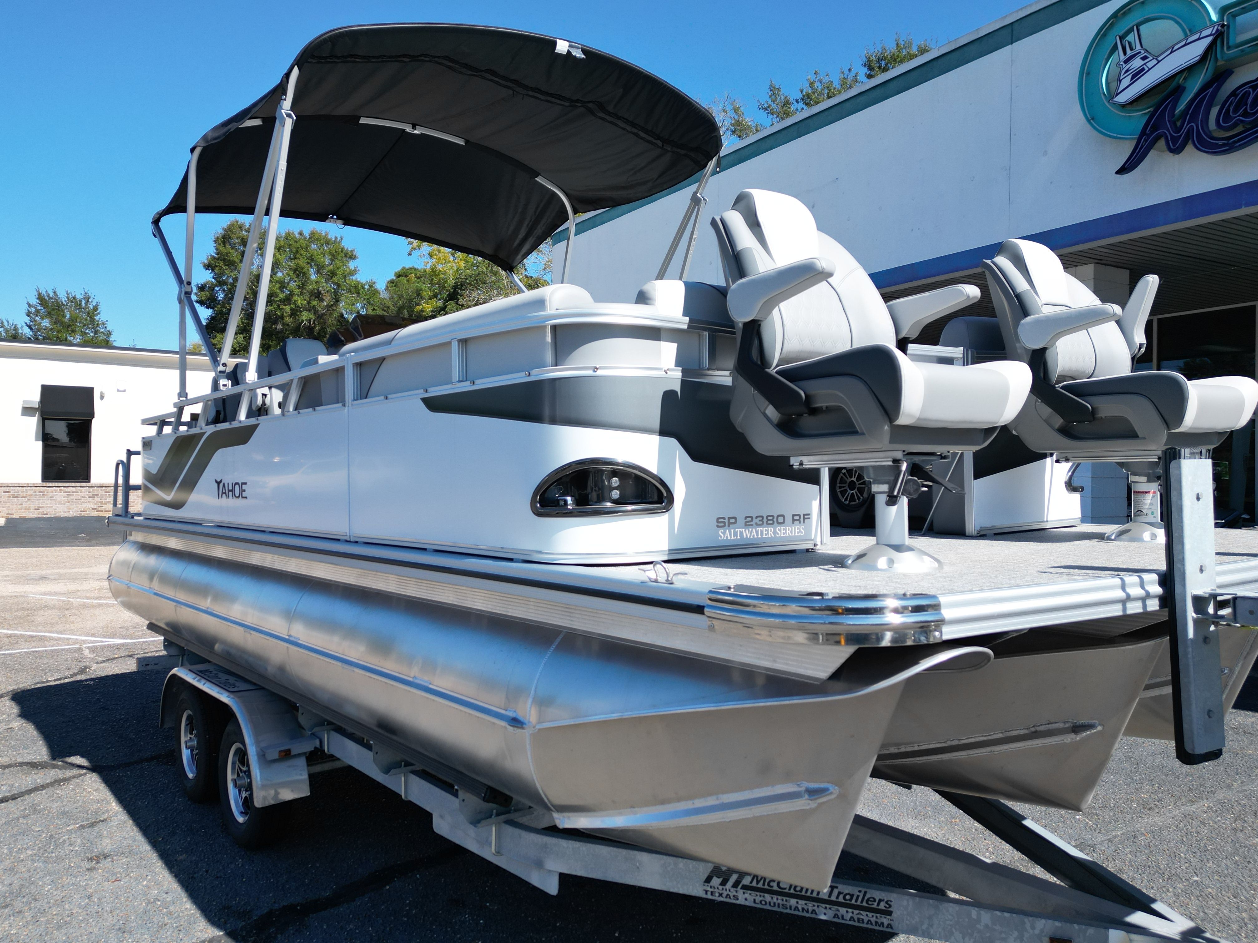 2025 Tahoe SPT FNC23T - 41