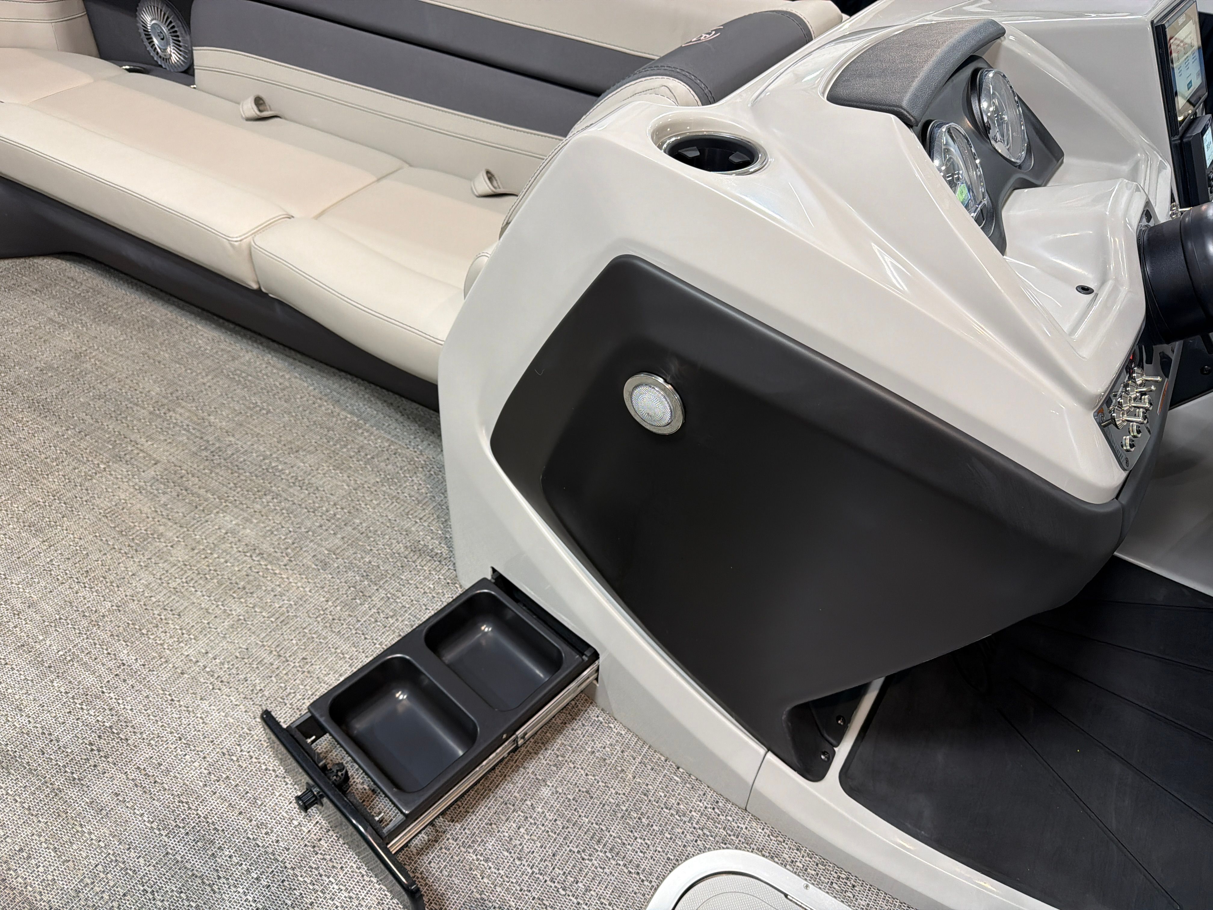 2025 Barletta Cabrio 24UC - 19