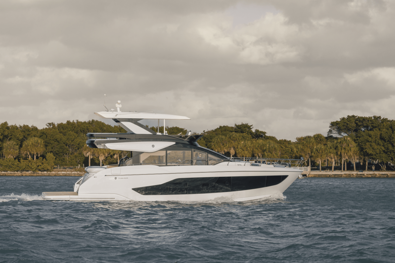2027 Cruisers Yachts 57 FLY - Image 32