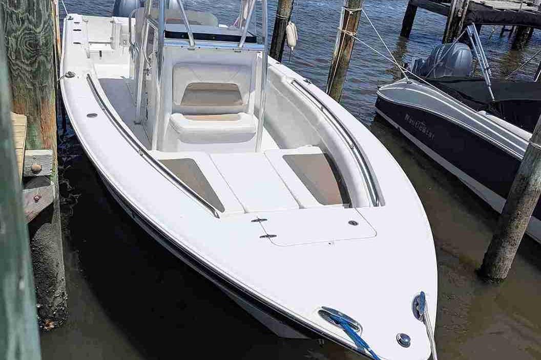 2012 Sea Hunt Gamefish 27 - 2