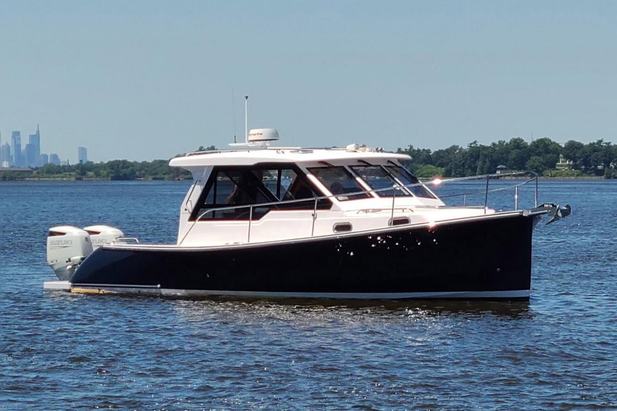 2024 True North 34 Outboard Express