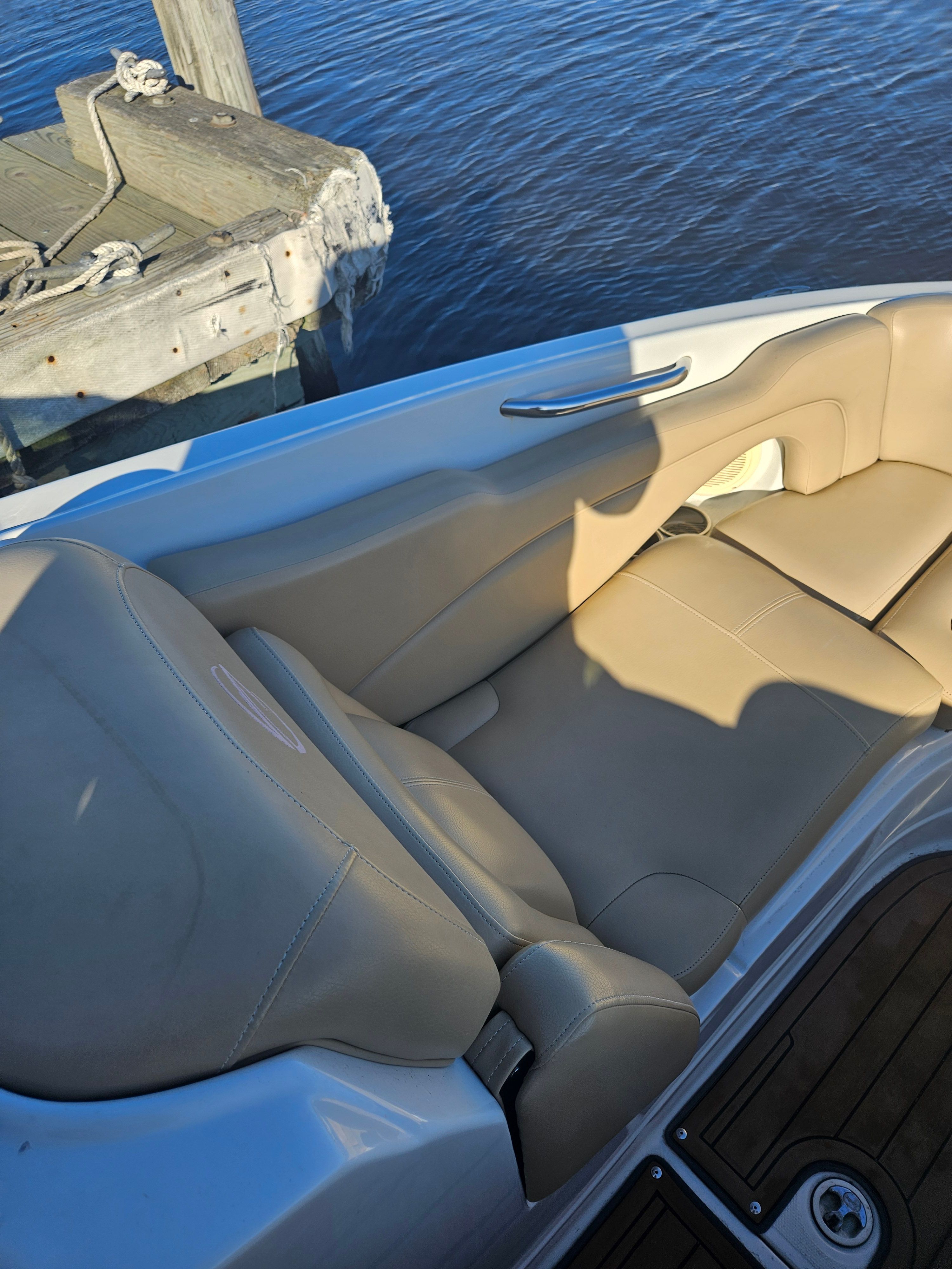 2016 Crownline Eclipse E4 XS - 10