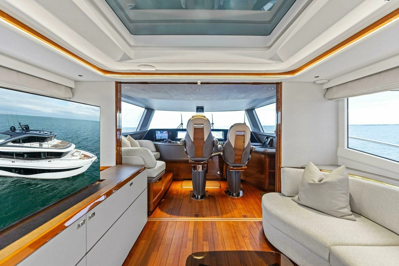 2024 Princess X80 - Image 9
