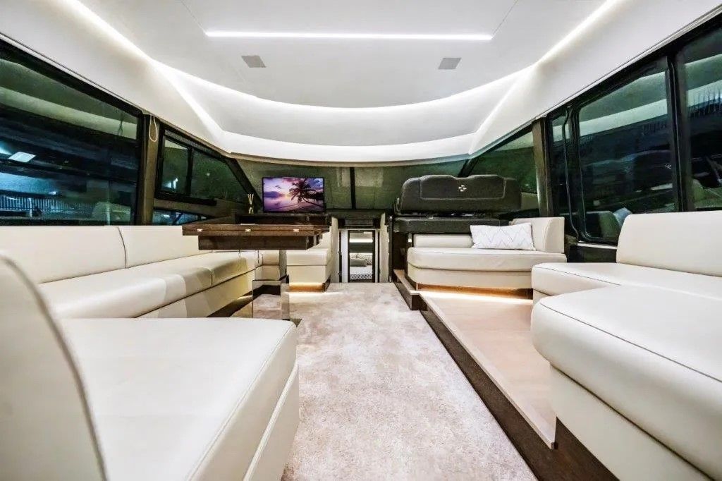 2020 Prestige 590 - 9