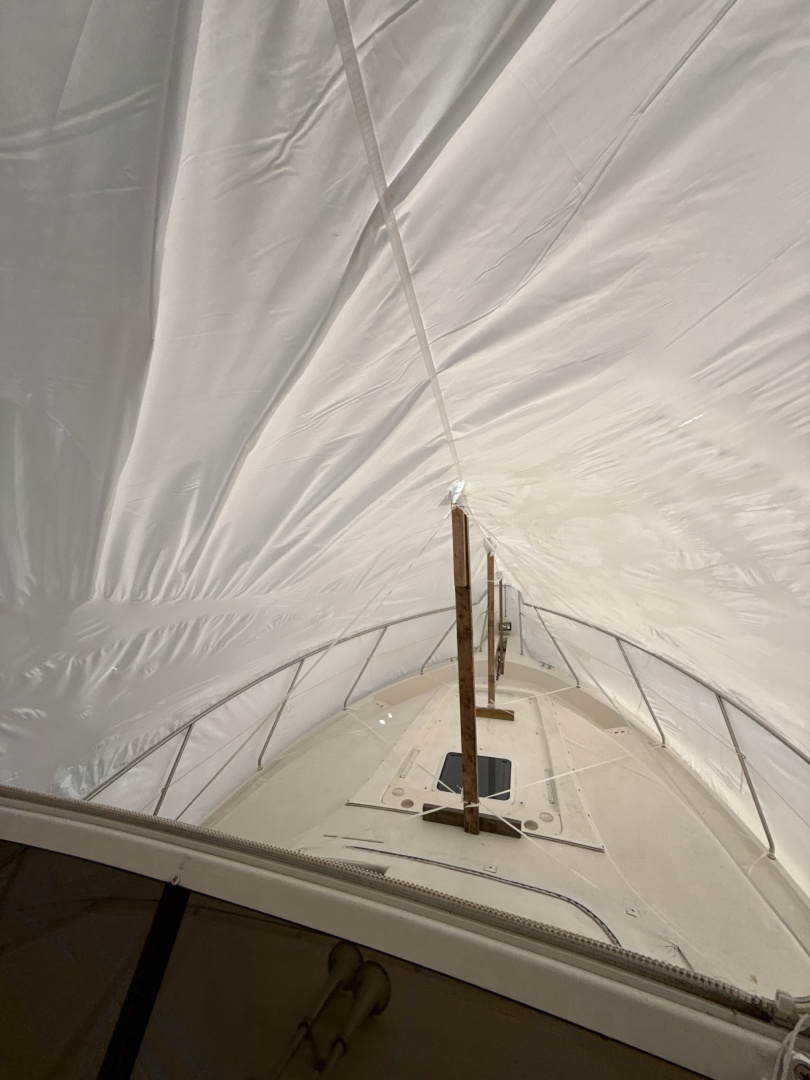 1999 Silverton 422 - Image 139