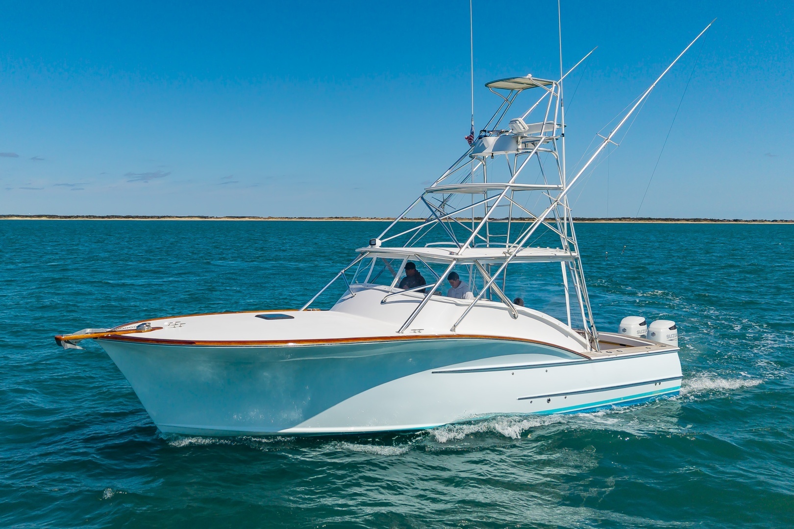 2009 Custom Carolina 36 Express - Image 10
