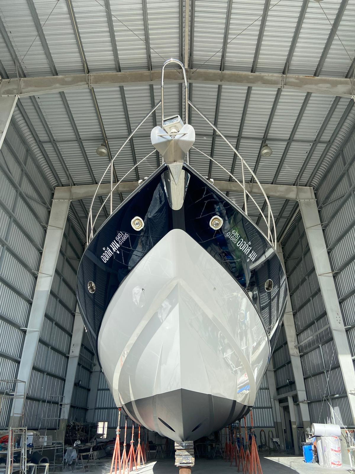 2000 Sunseeker Predator 80
