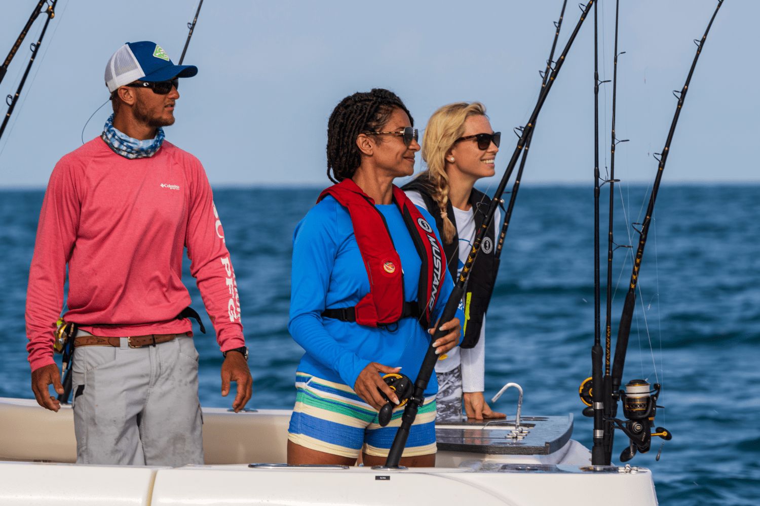 2025 Boston Whaler 405 Conquest - 22