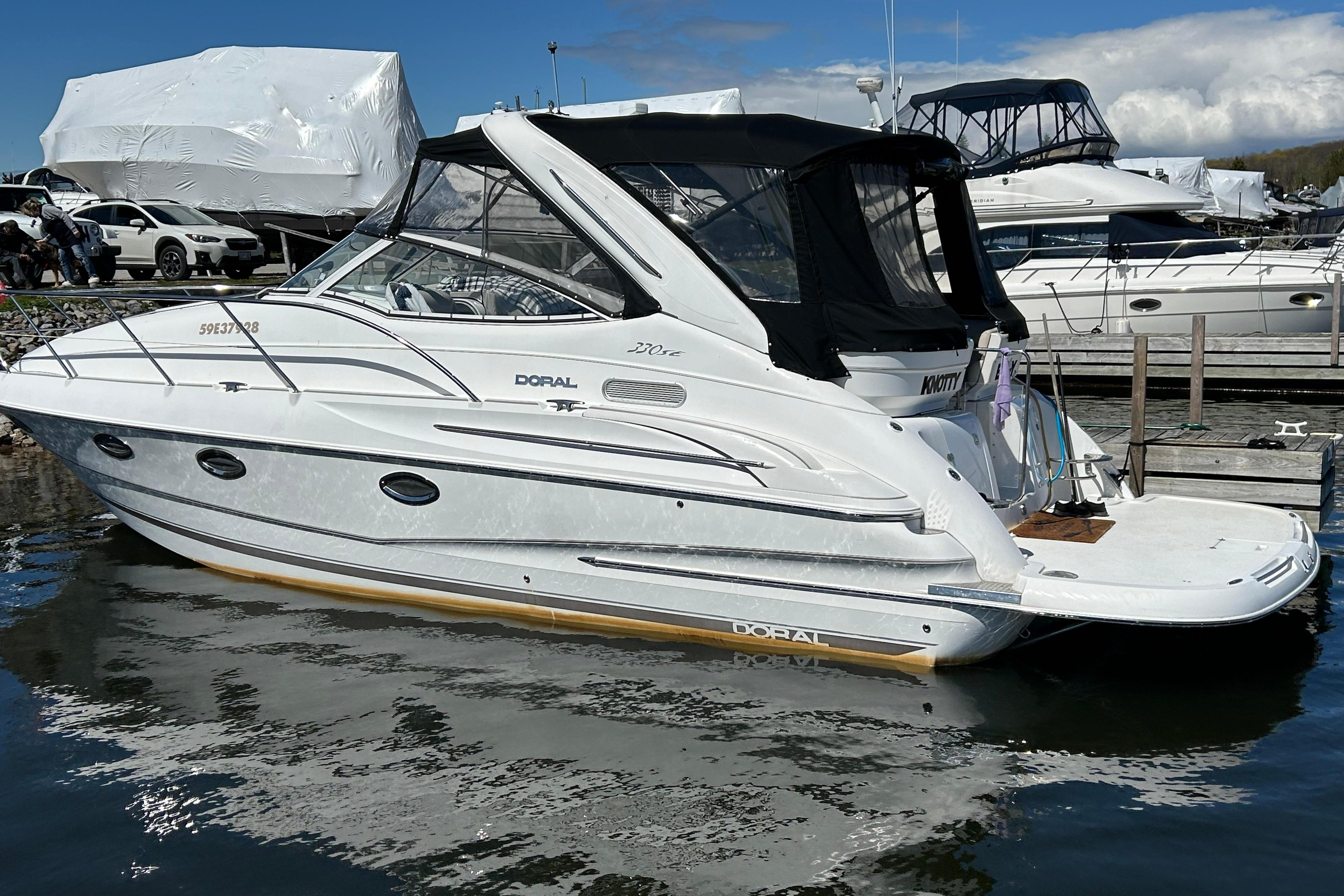 2002 Doral 330se