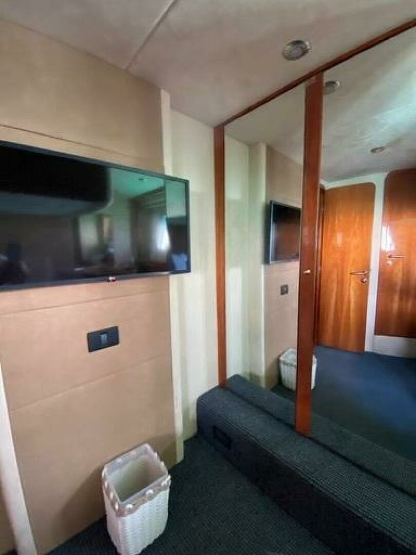 2006 Sunseeker Manhattan 50 - Image 32