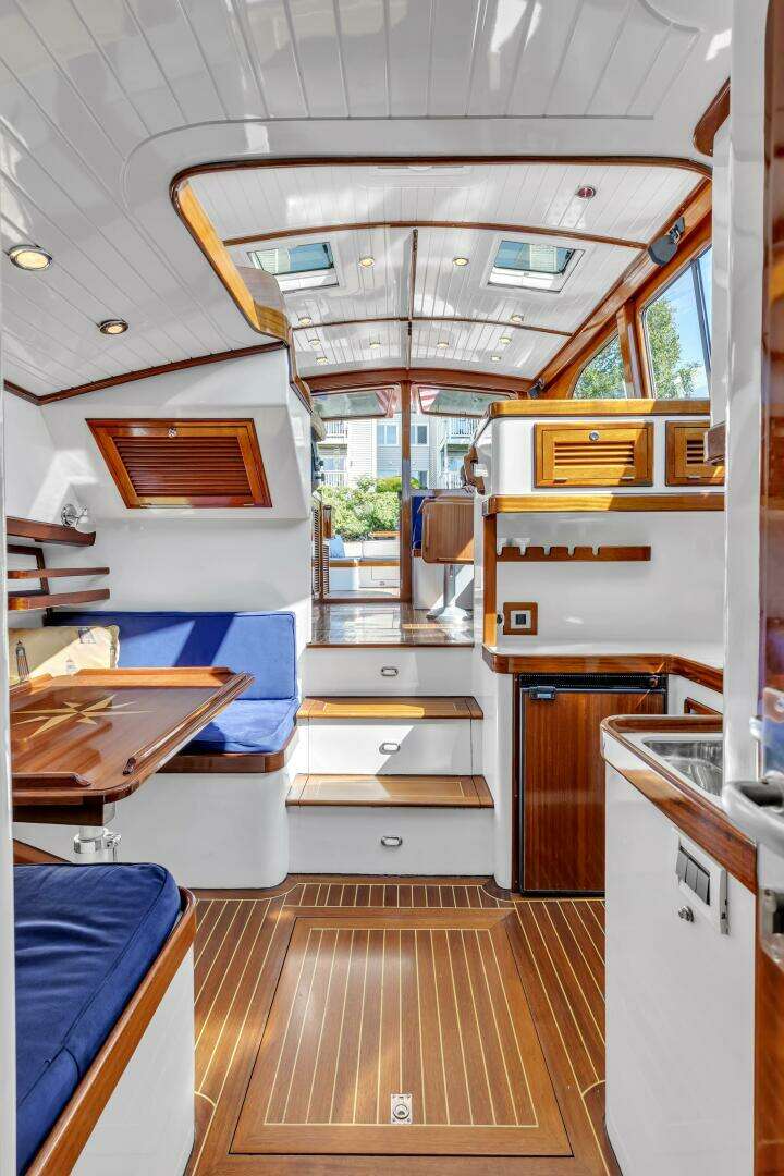 2007 Gorbon 40 - Image 38
