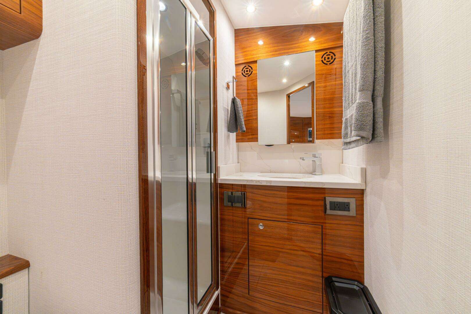 2025 Viking 46 Billfish - Image 53
