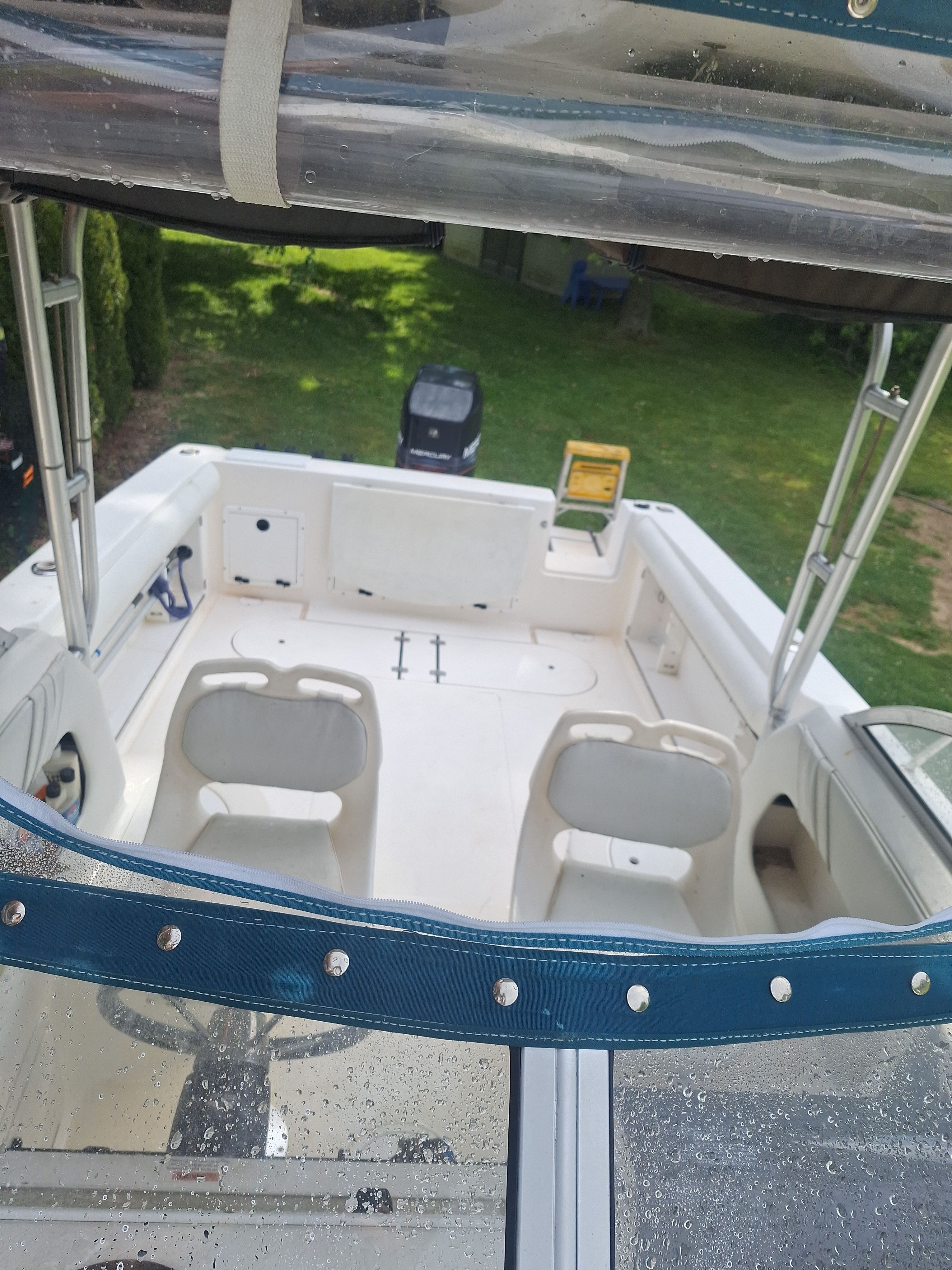 1998 Wellcraft 240 Coastal - 8