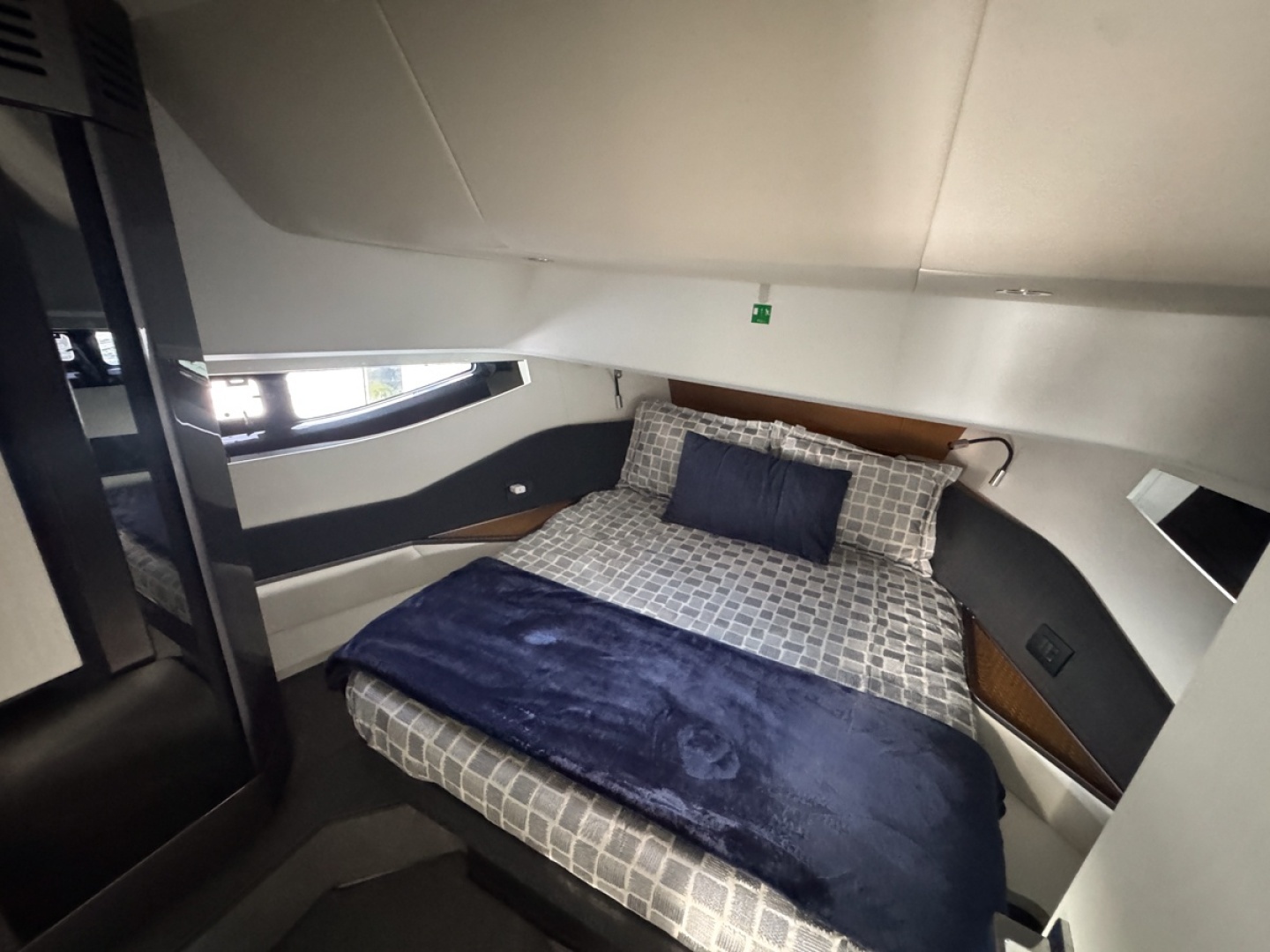 2023 Azimut Verve 47 - Image 83