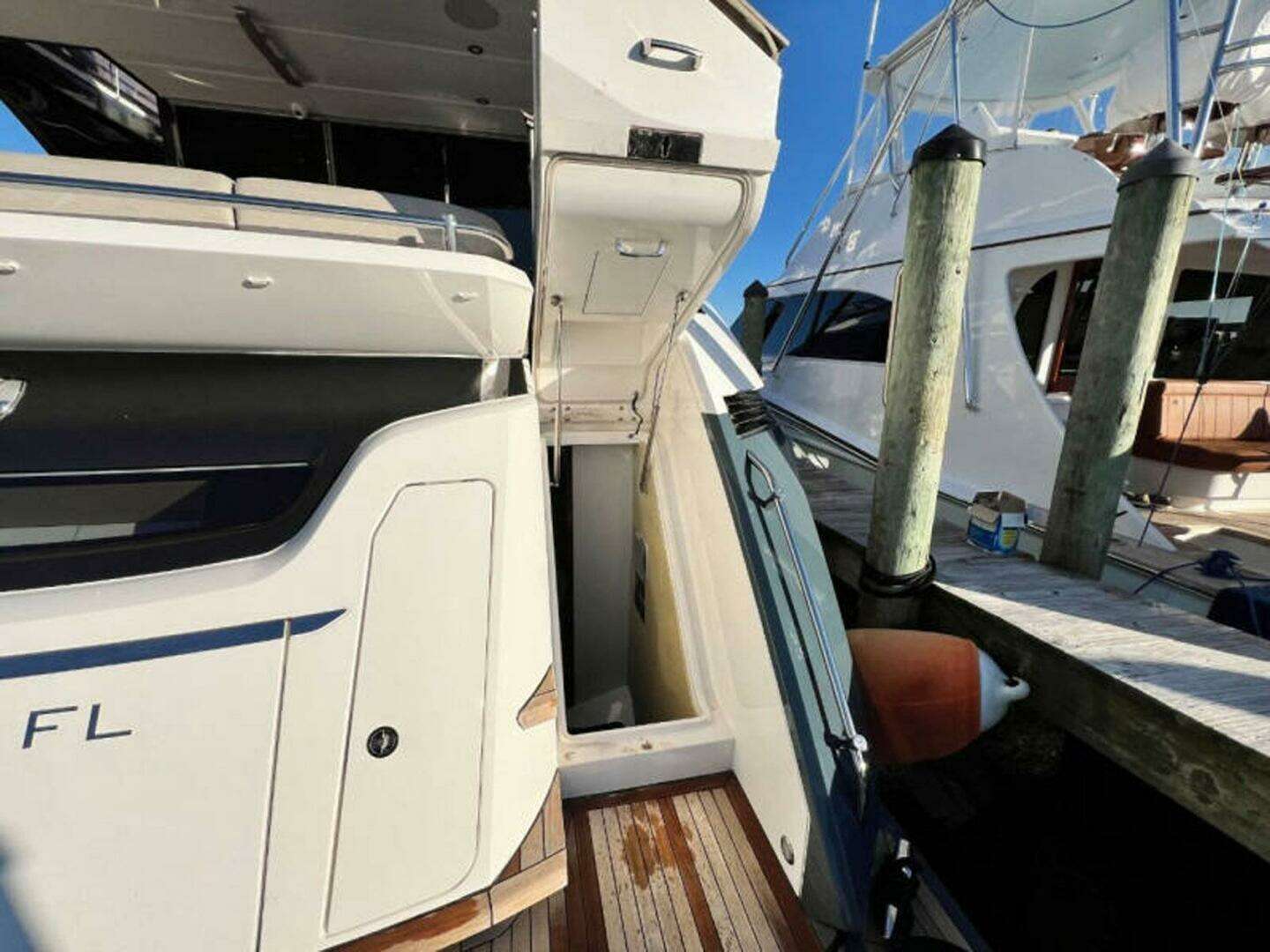 2020 Fairline Squadron - Image 85