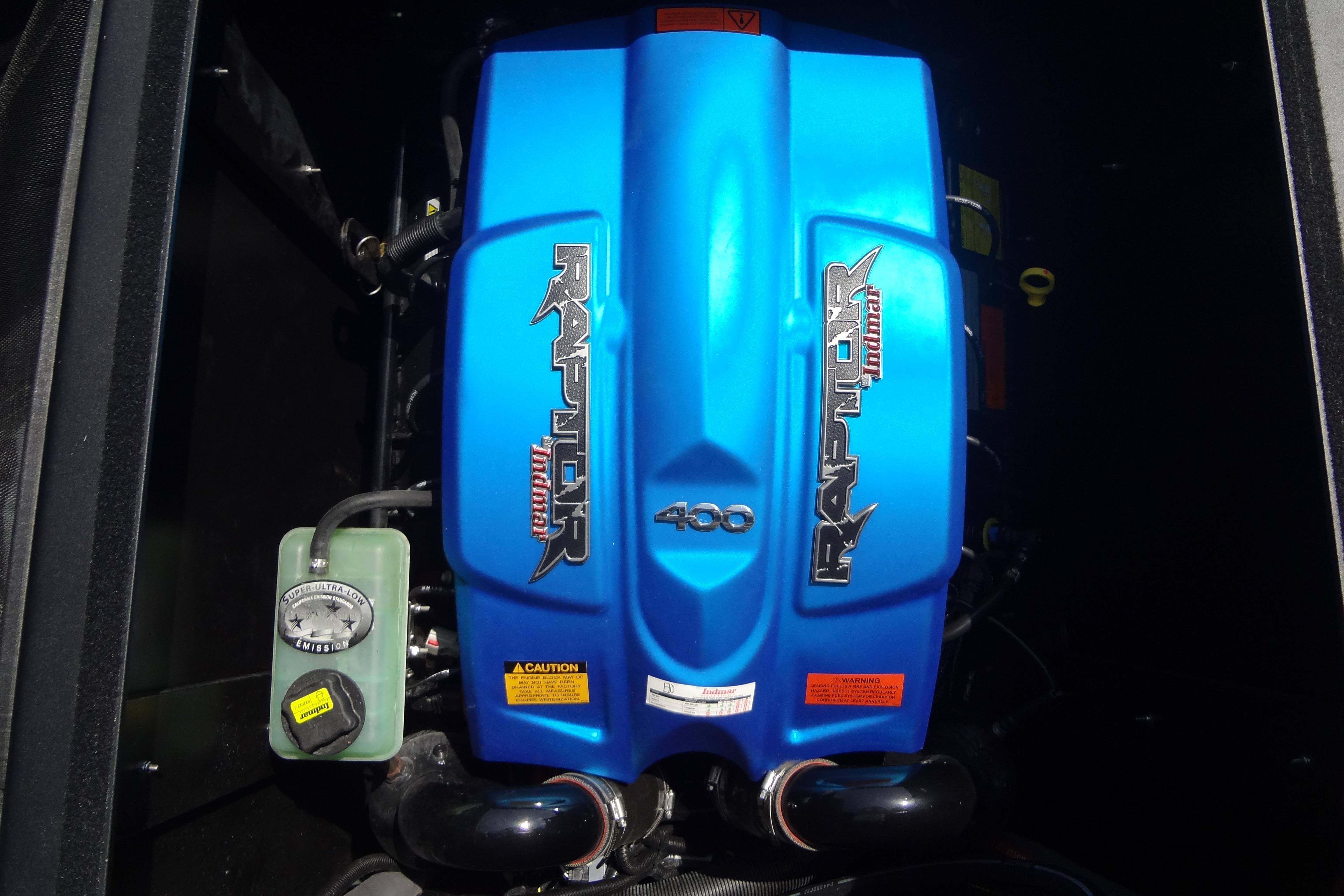 Blue Raptor 400 engine in 2022 ATX Surf Boats 24 Type-S.