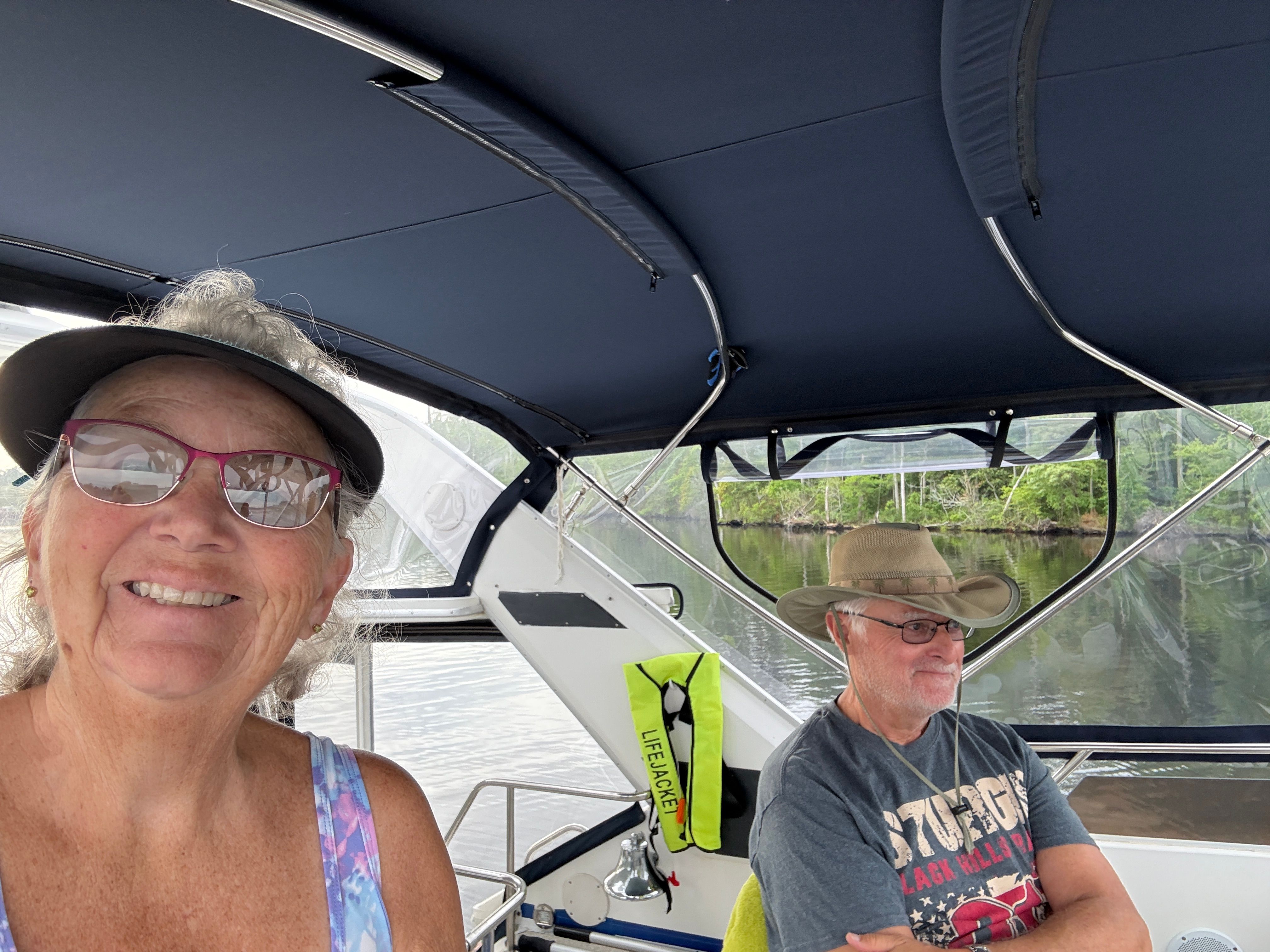 1989 Sea Ray 380 - 24
