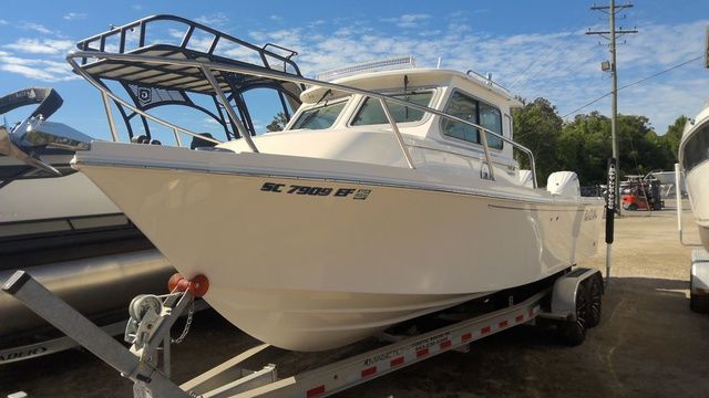 2025 Parker 2420 Sport Cabin