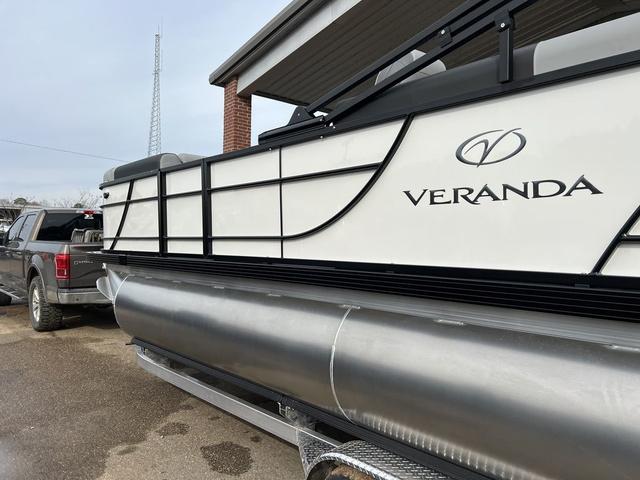2025 Veranda VR22RC Tri-Toon XL - 10