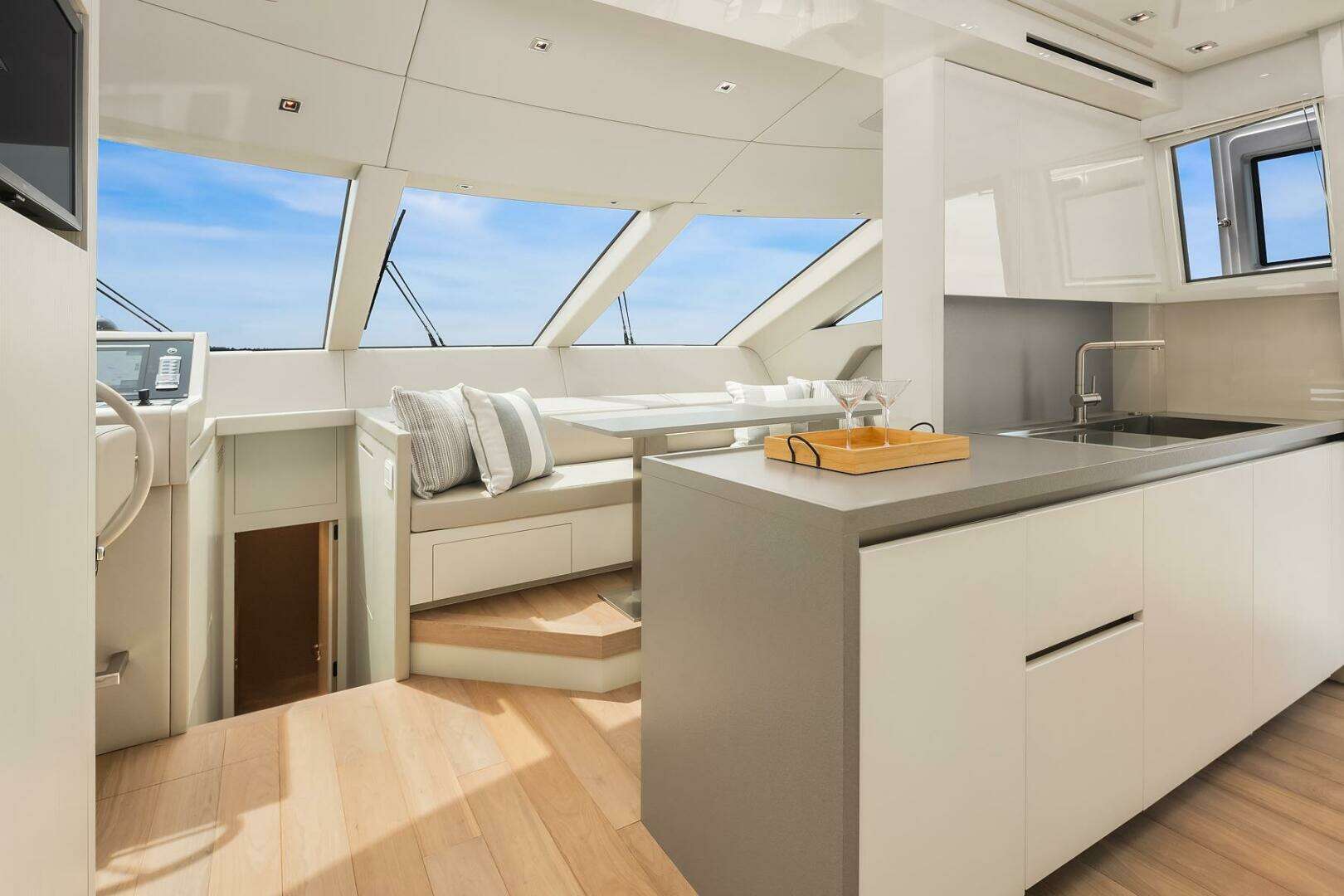 2023 Sanlorenzo SL86 - Image 15
