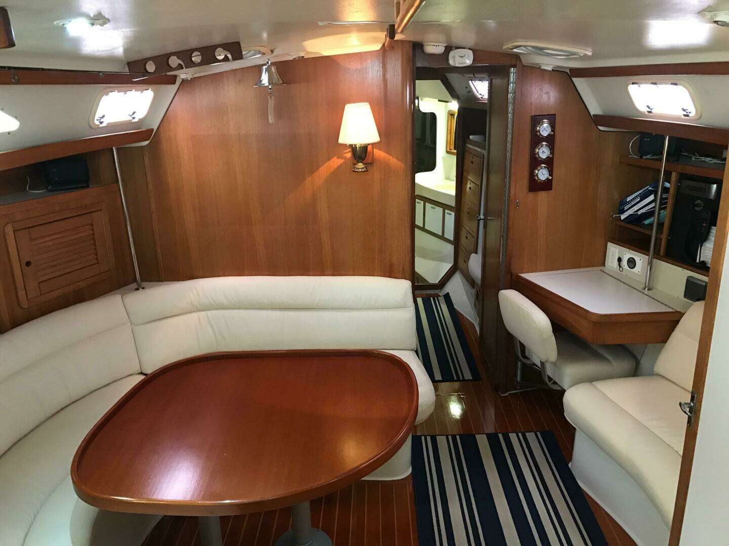 1995 Catalina 42 Mk II - Image 21