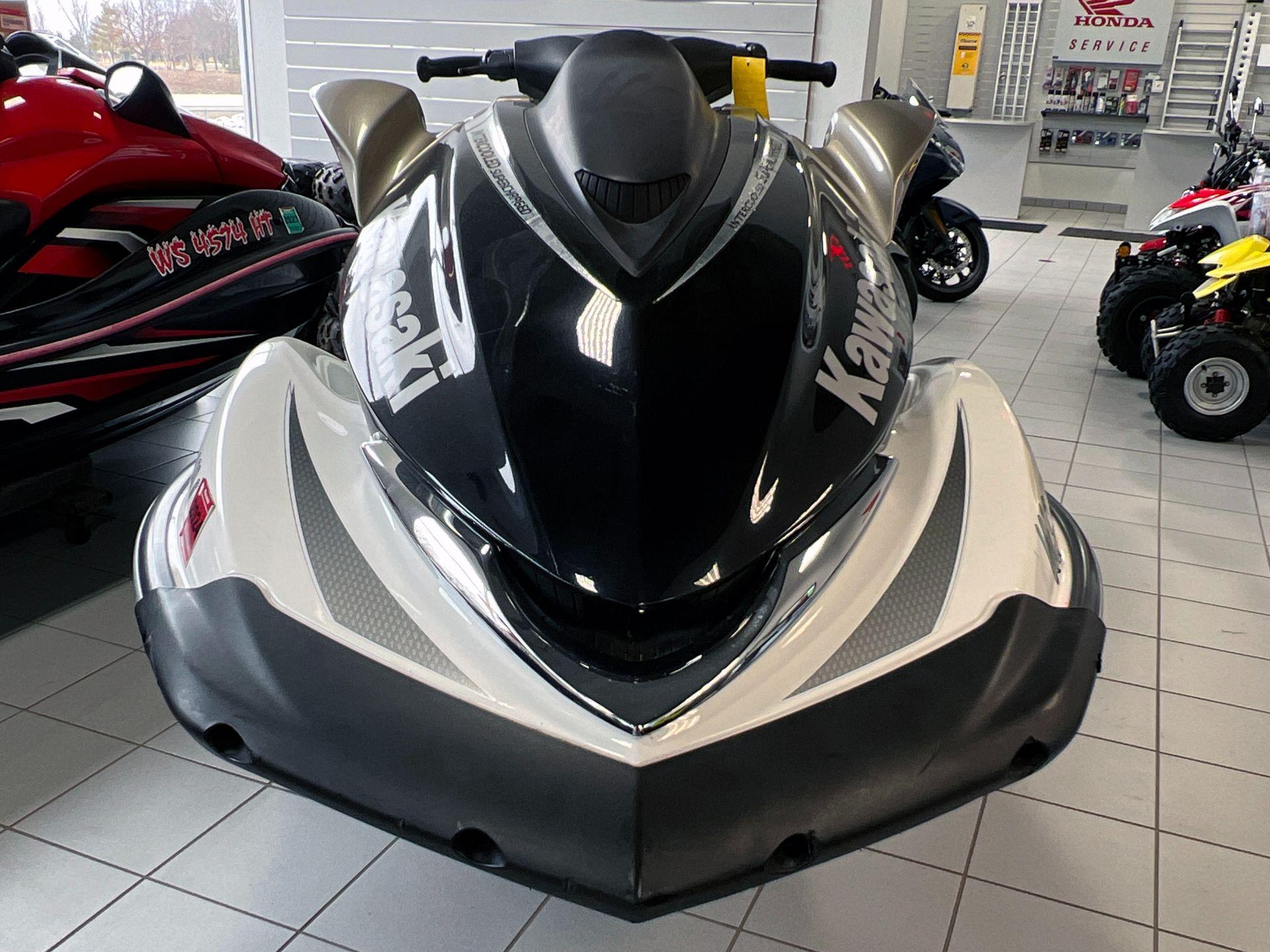 2010 Kawasaki Jet Ski® Ultra® 260LX - 3