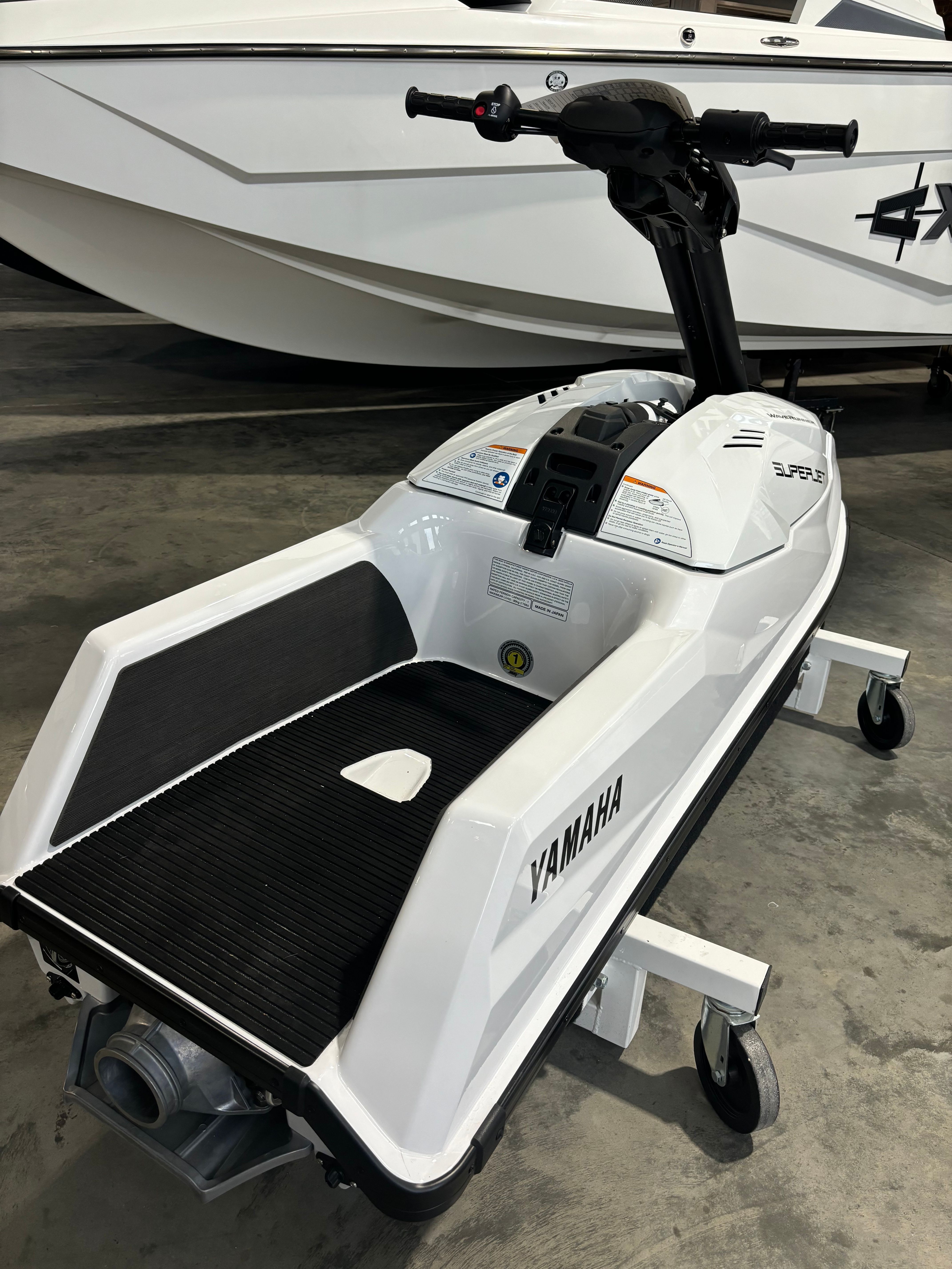 2025 YAMAHA SUPERJET - Image 6