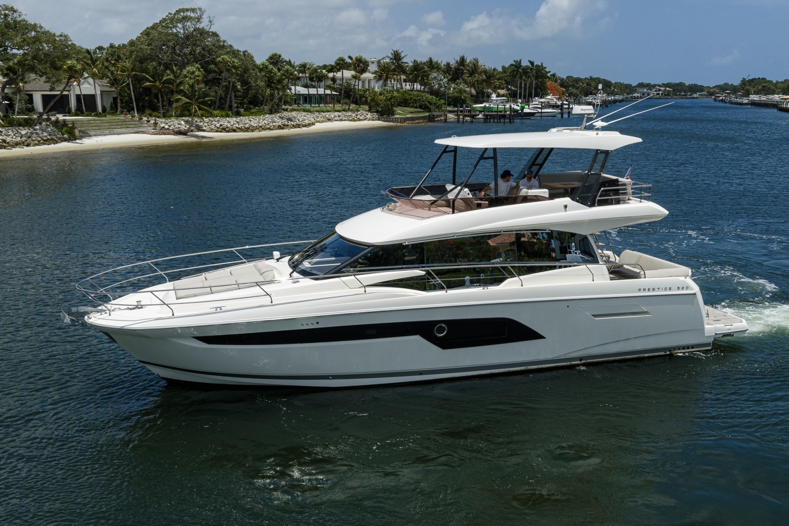 2021 Prestige 520 - Image 2