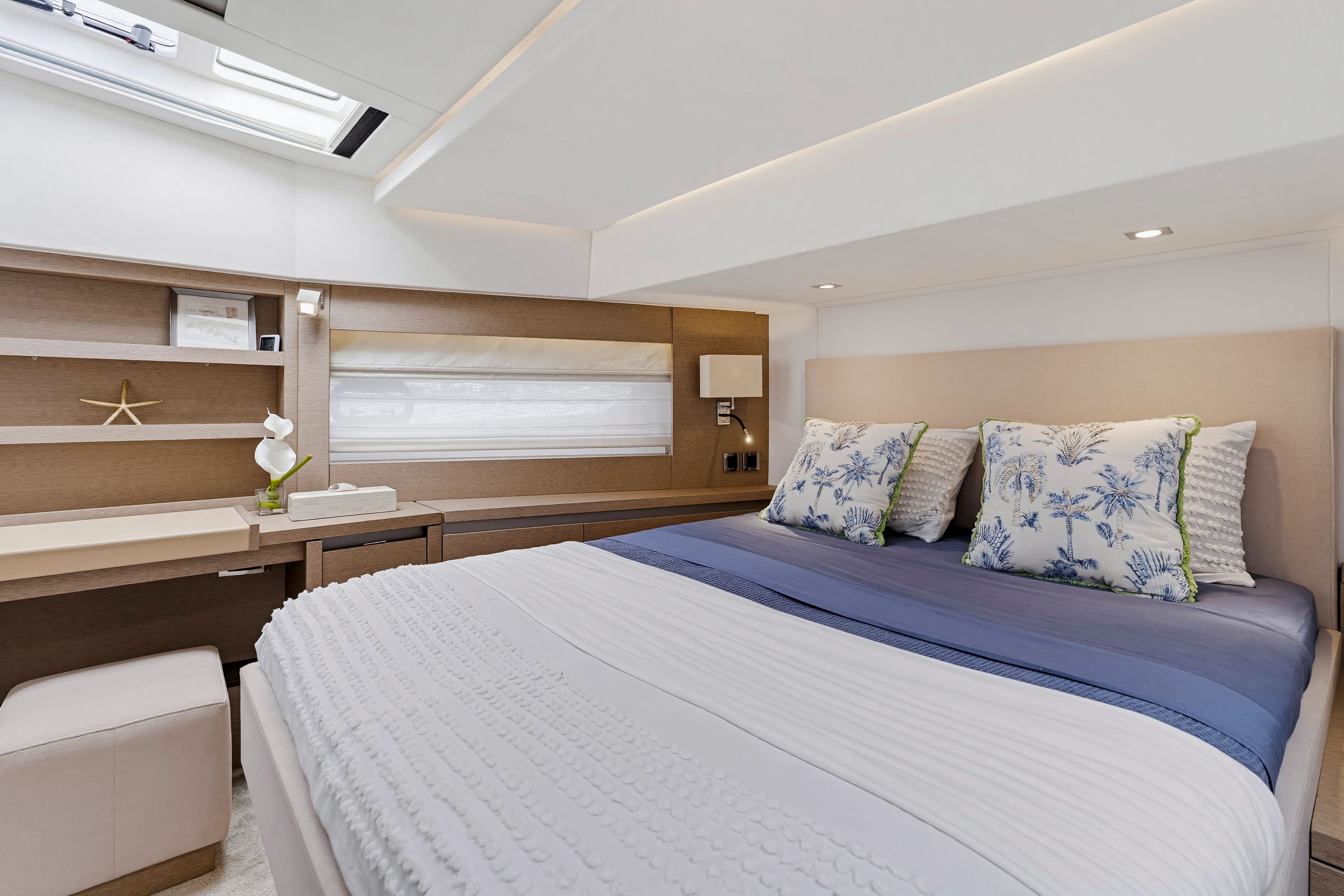 2018 Prestige 630 - Image 35