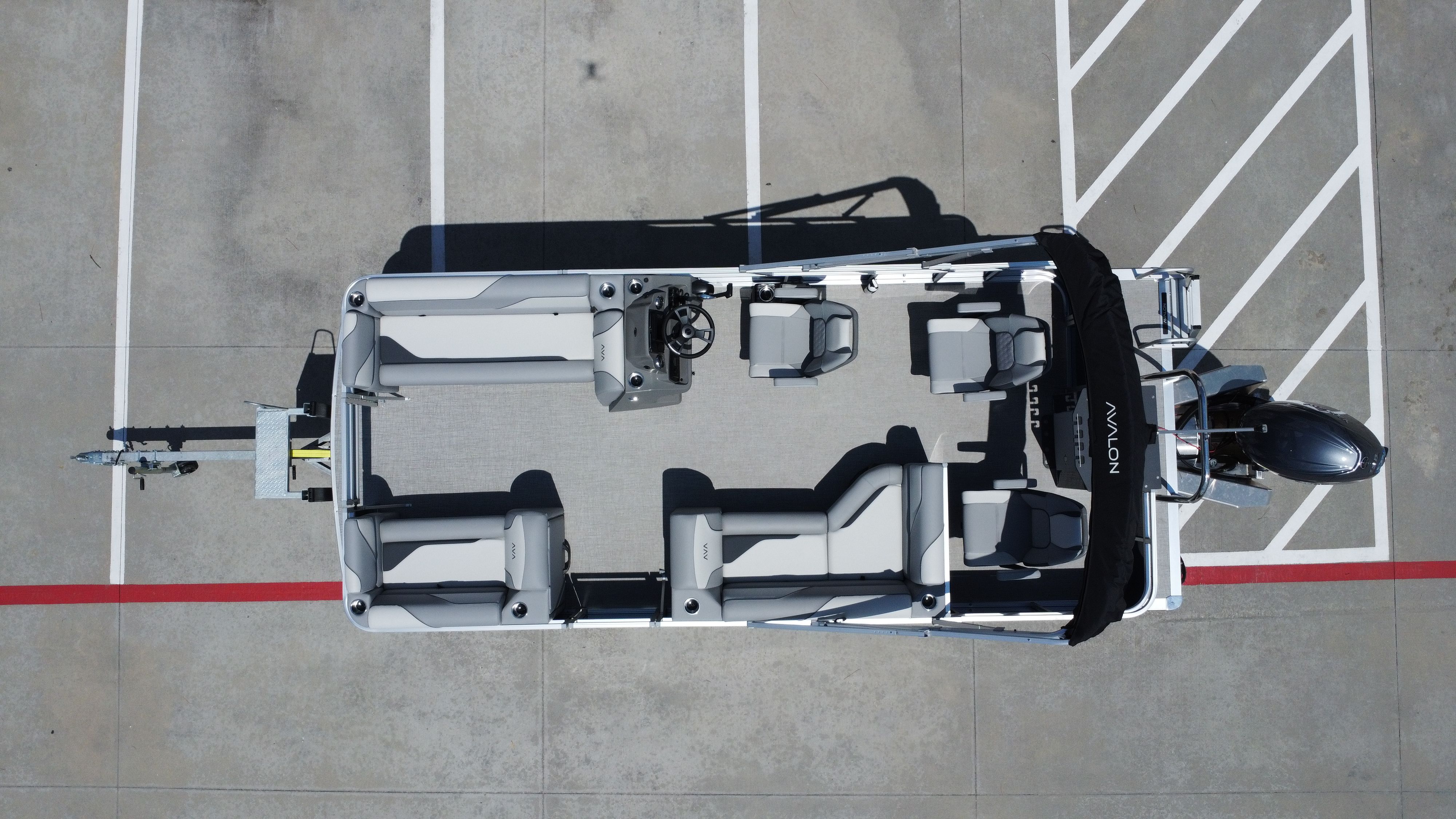 2026 Avalon Venture Rear Fish - 21' - 19