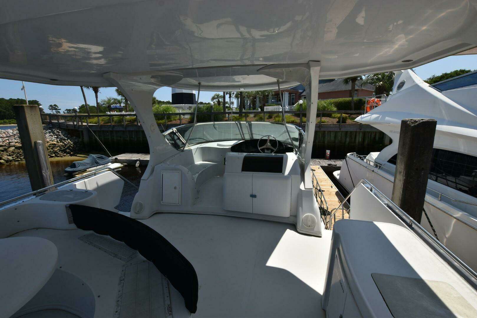 2005 Bluewater 5200 - Image 6