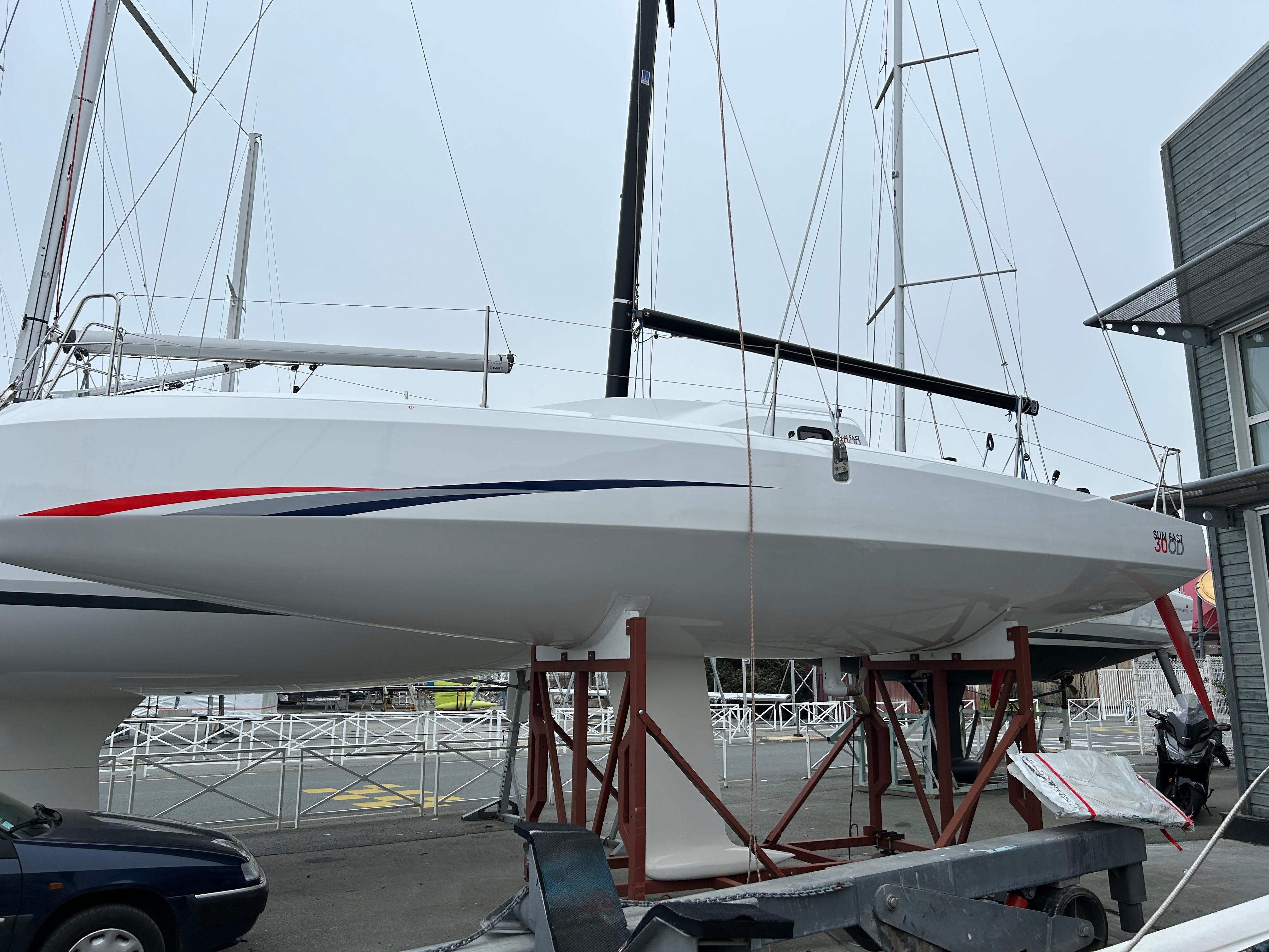 2024 Jeanneau Sun Fast 30 One Design