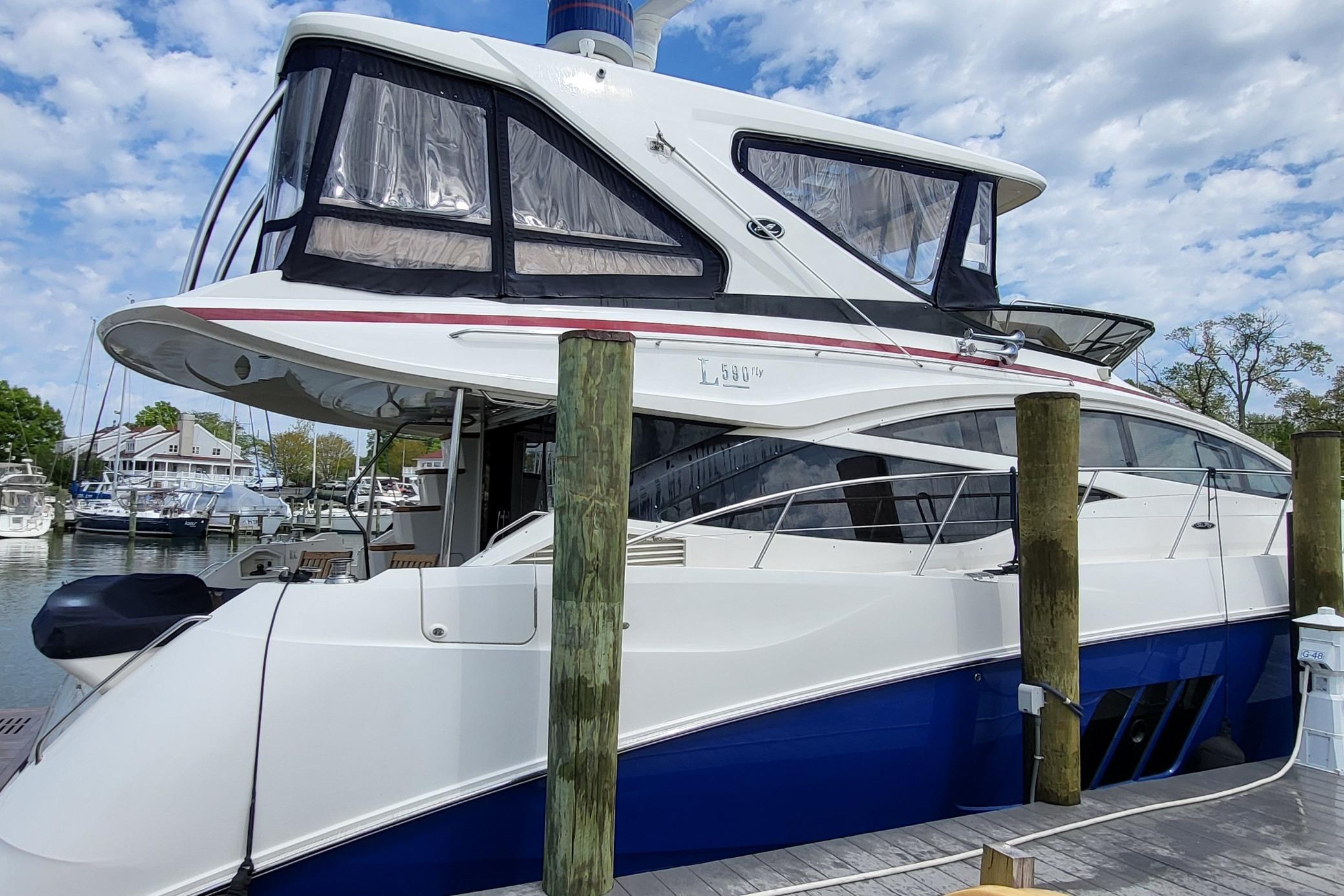 2018 Sea Ray L590 Fly