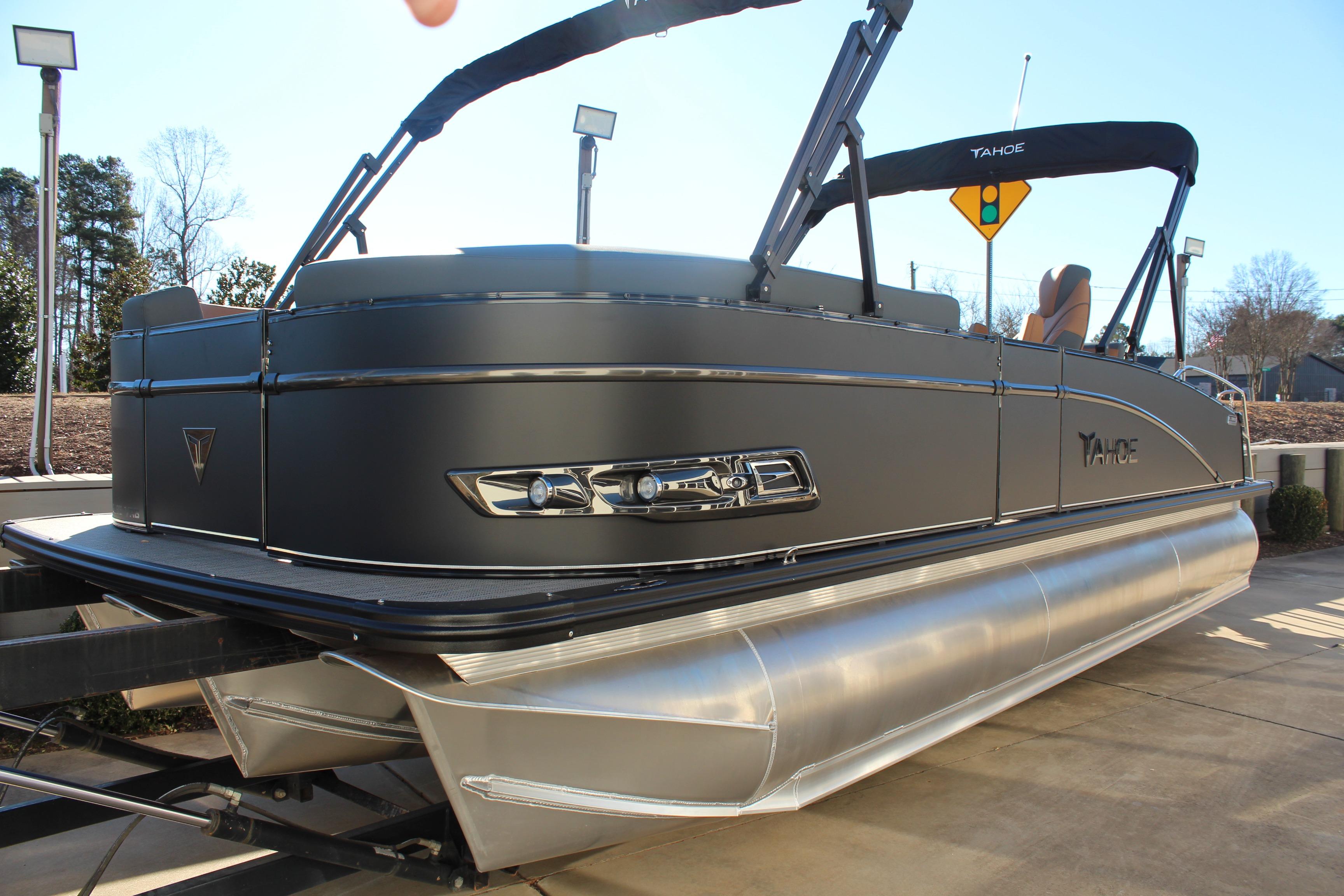 2026 Tahoe Pontoon Cascade Versatile Rear Bench, sleek design on display outdoors.
